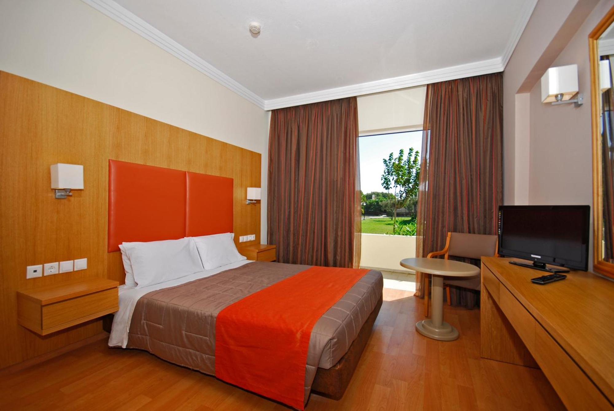 Family Comfort Two-Bedroom Room