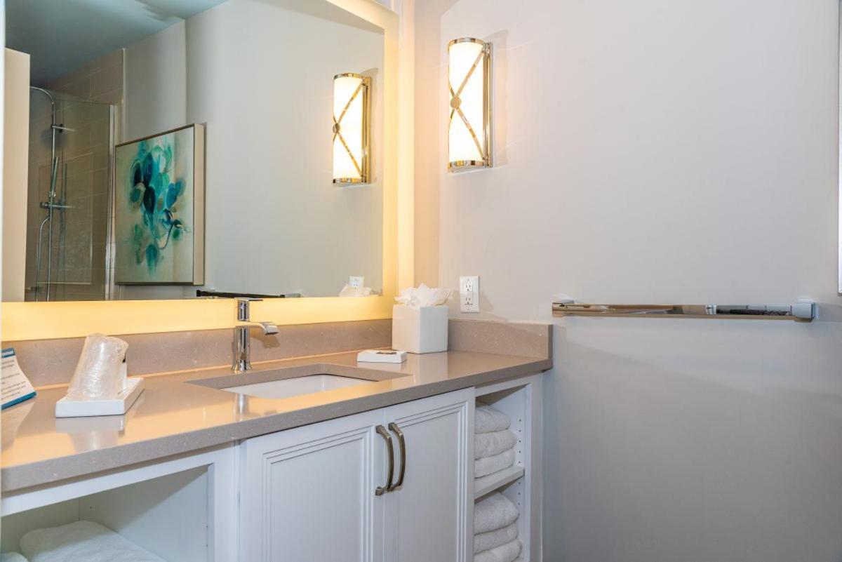 Junior Suite with Ocean View