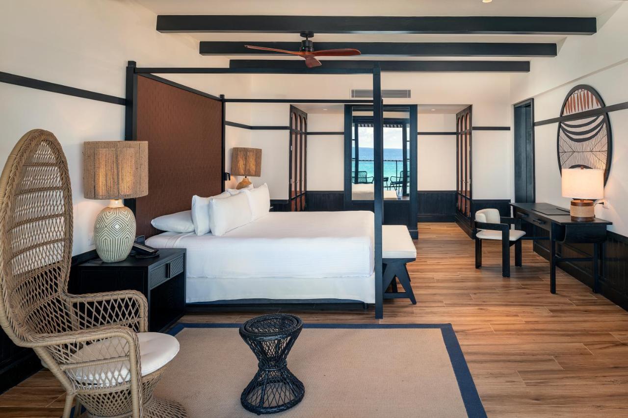 Privilege Master Suite Rooftop Ocean Front