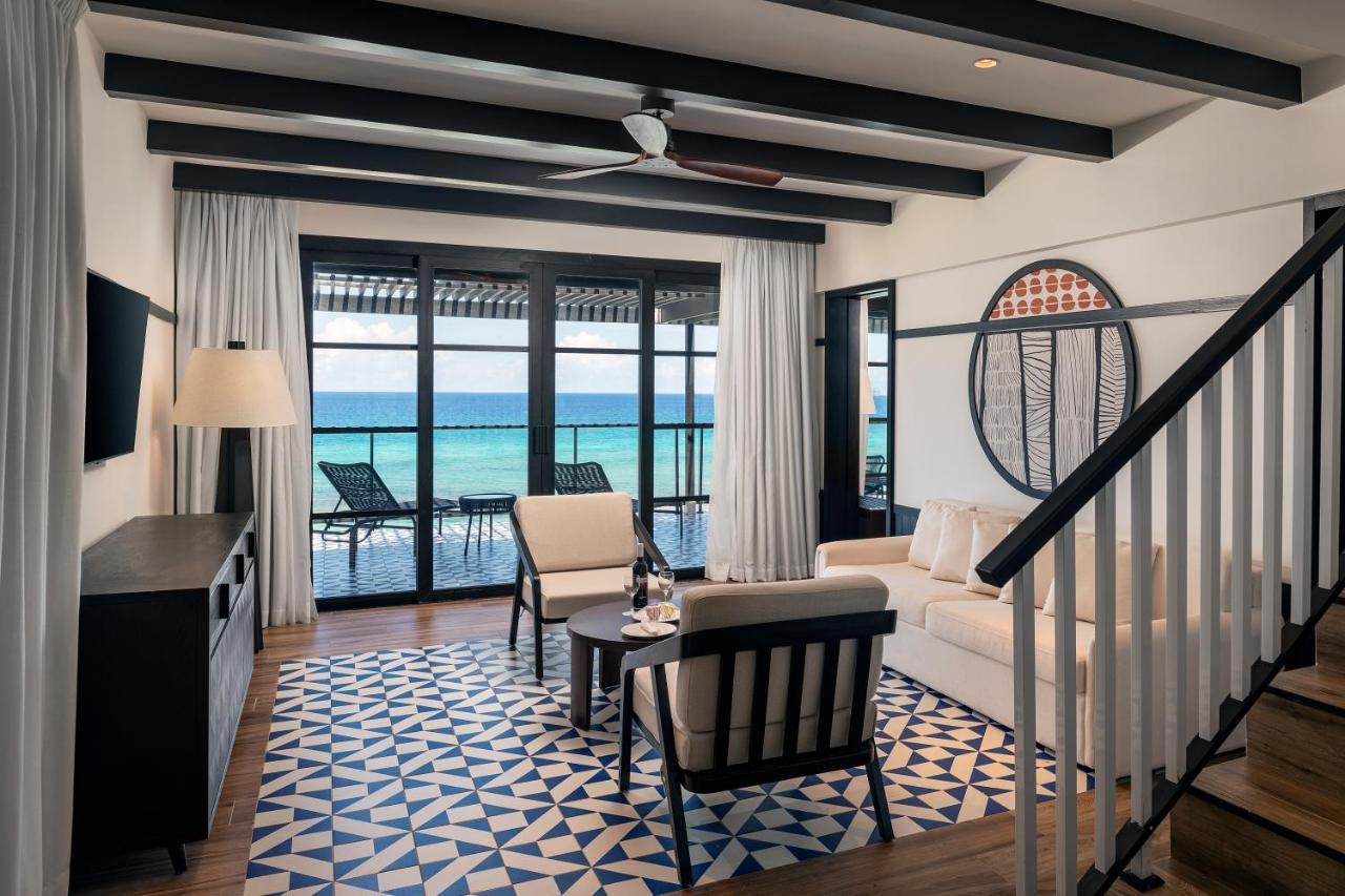 Privilege Master Suite Rooftop Ocean Front