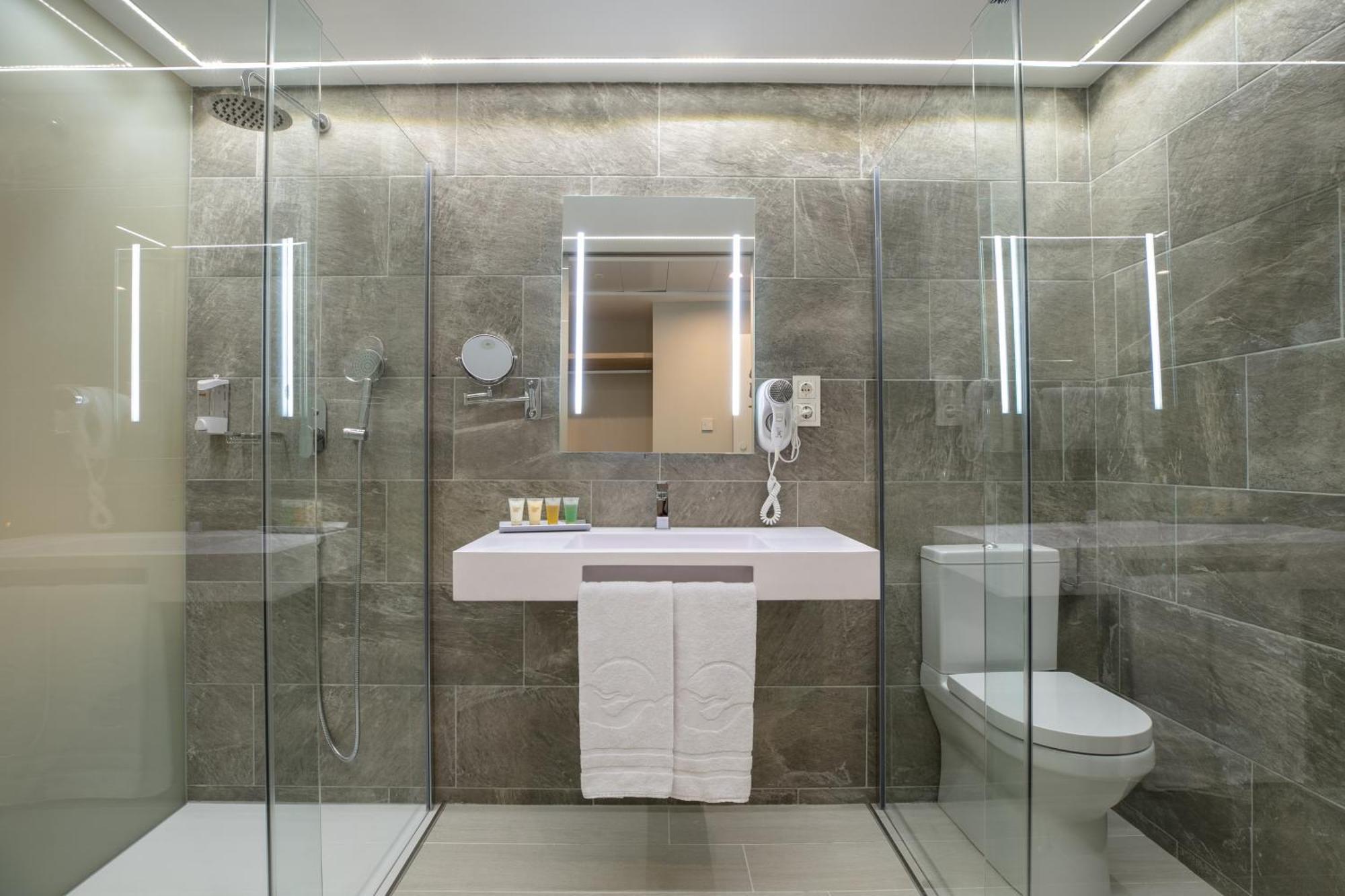 Discover Side Seaview Double Room