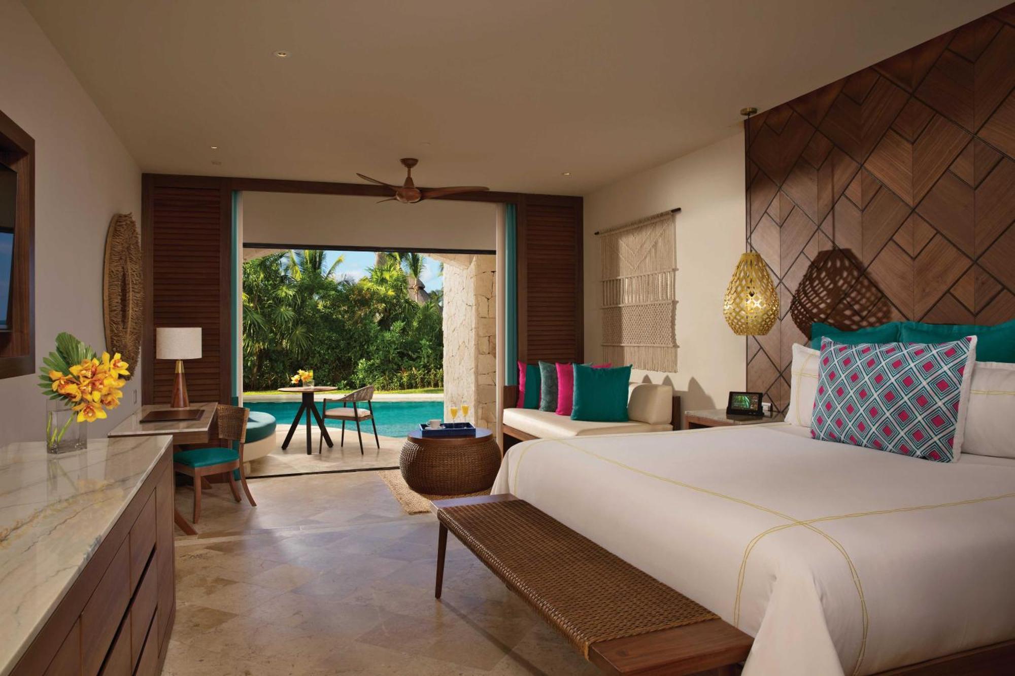 Preferred Club Junior Suite Ocean View King,784484523:JPEG