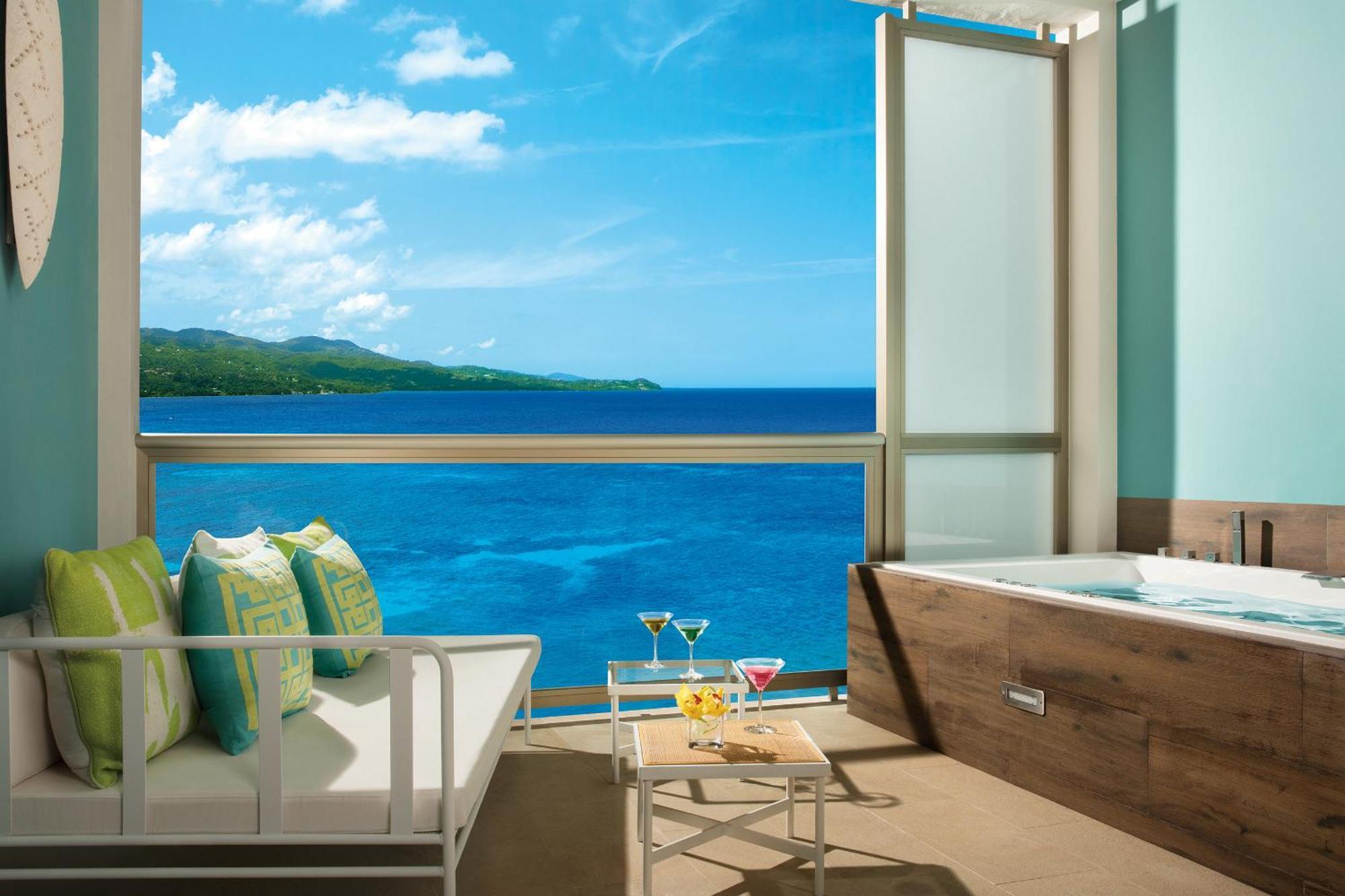Xhale Club Double Ocean View
