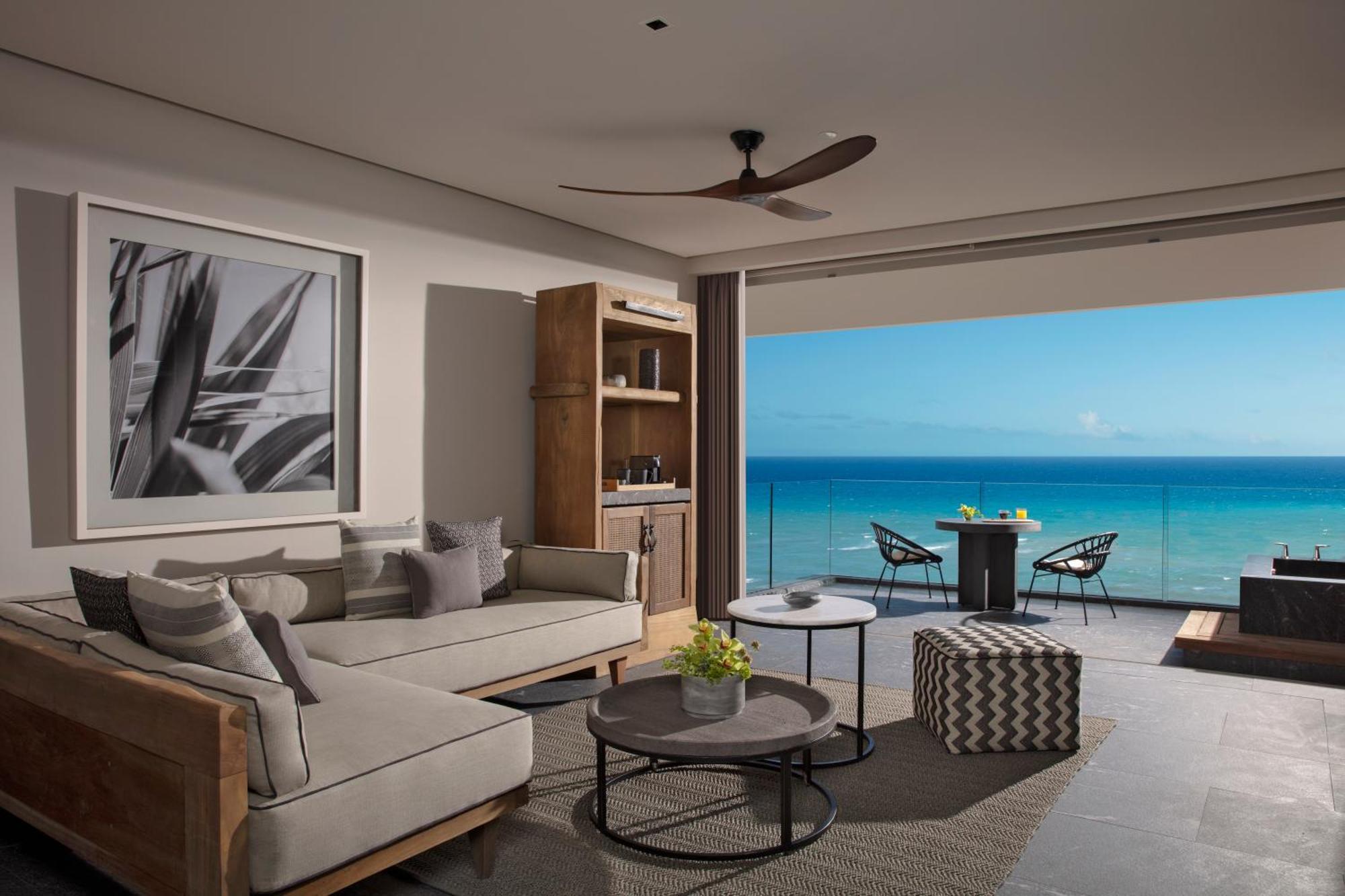 Preferred Club Master Suite King Ocean Front