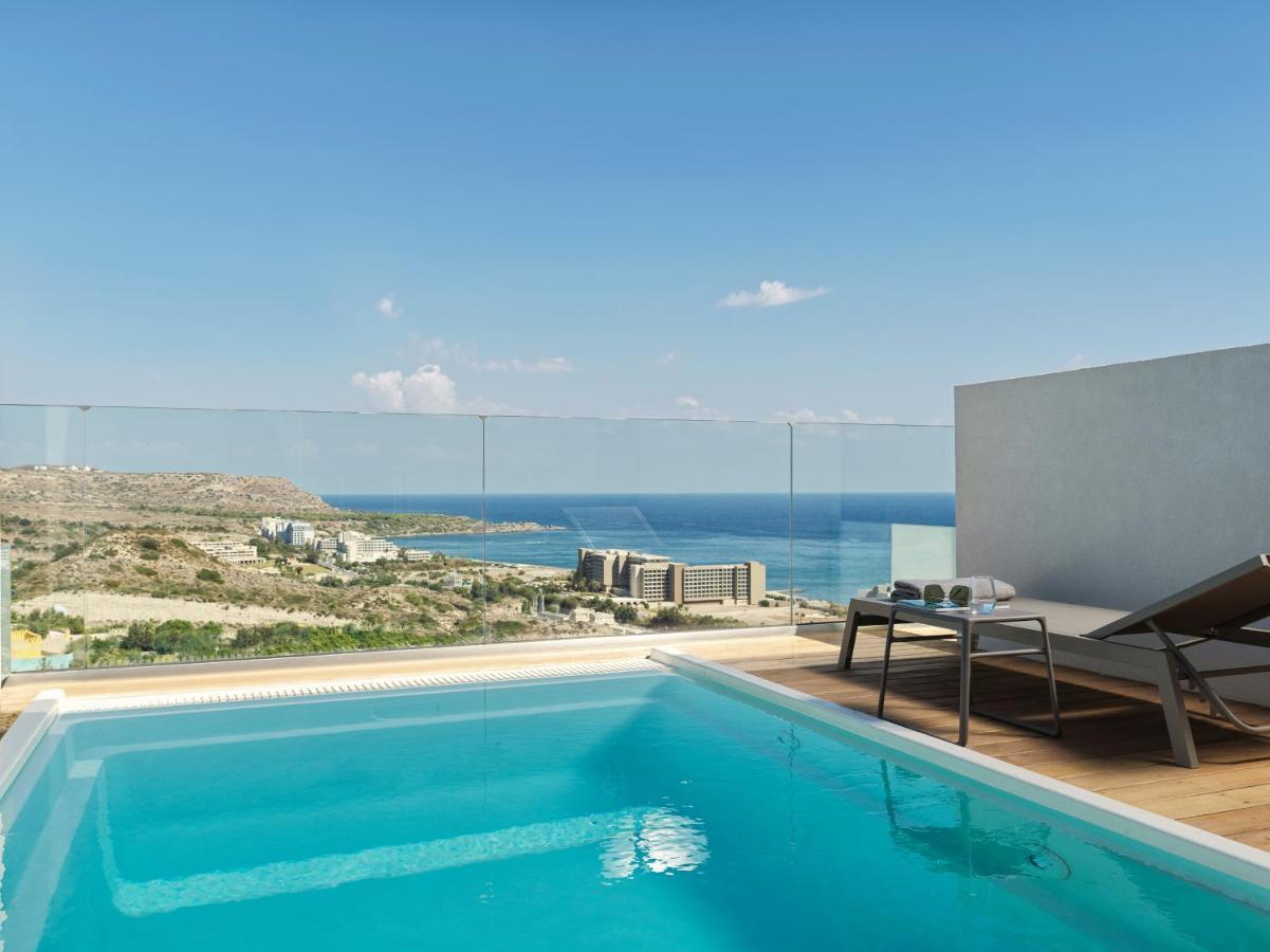 Zimmer Summer mit Meerblick und eigenem Pool