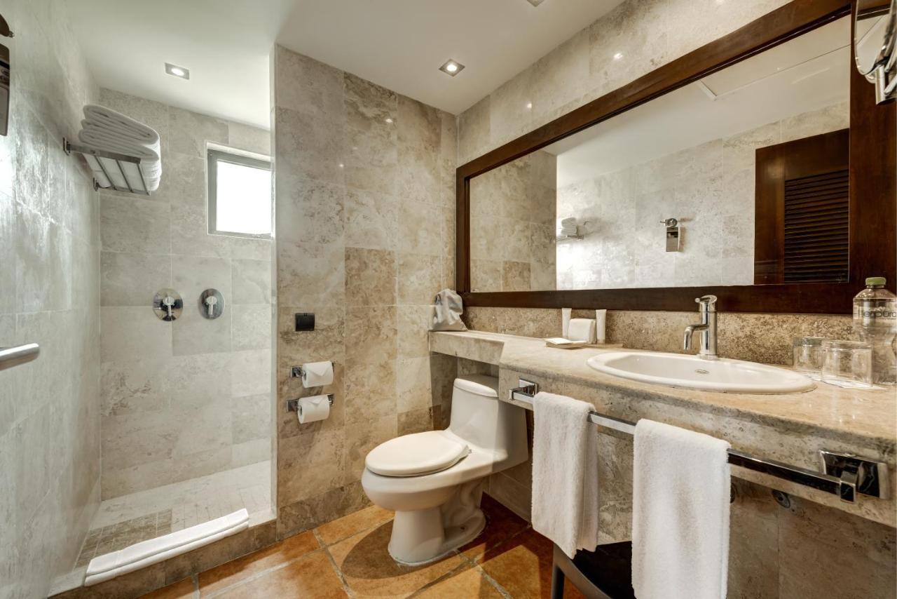 Premium Deluxe Room,1403568566:JPEG