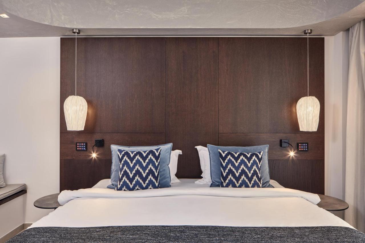 Family Suite Swim Up Sea View