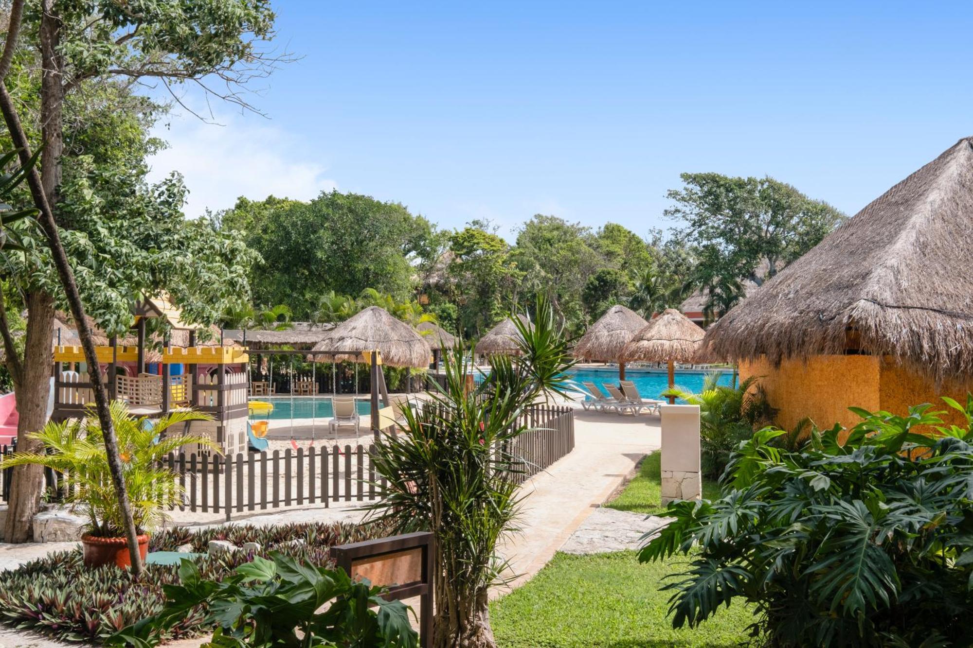 Premium Near Pool Single Use