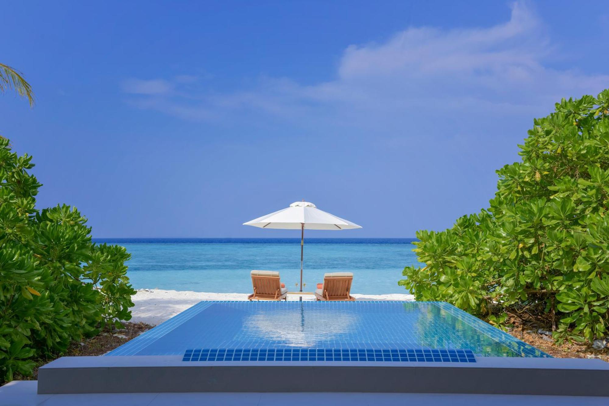 Beach Villa Pool,1531447684:JPEG