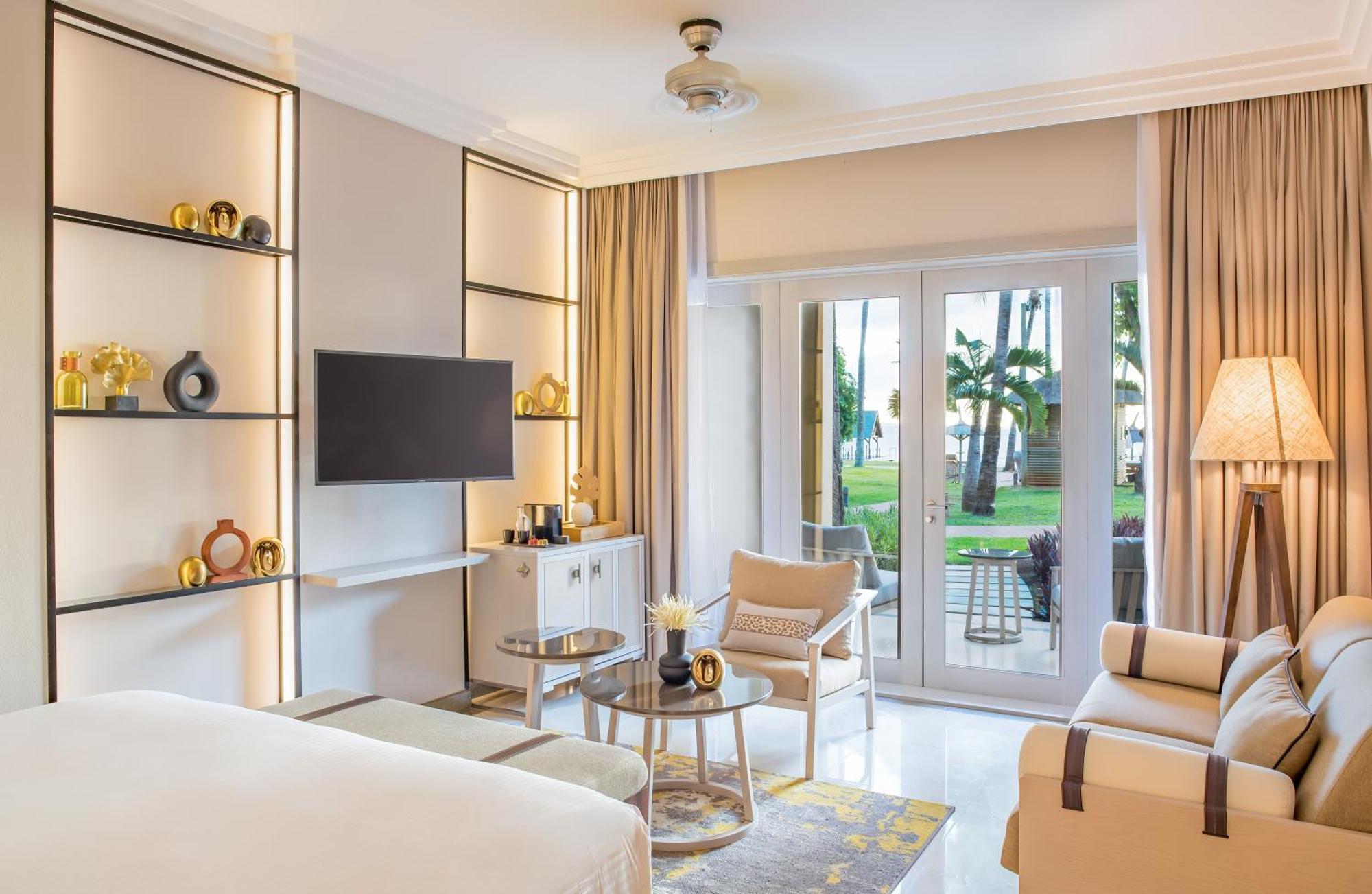 Classic King or Twin Room with Balcony and Sunset View
