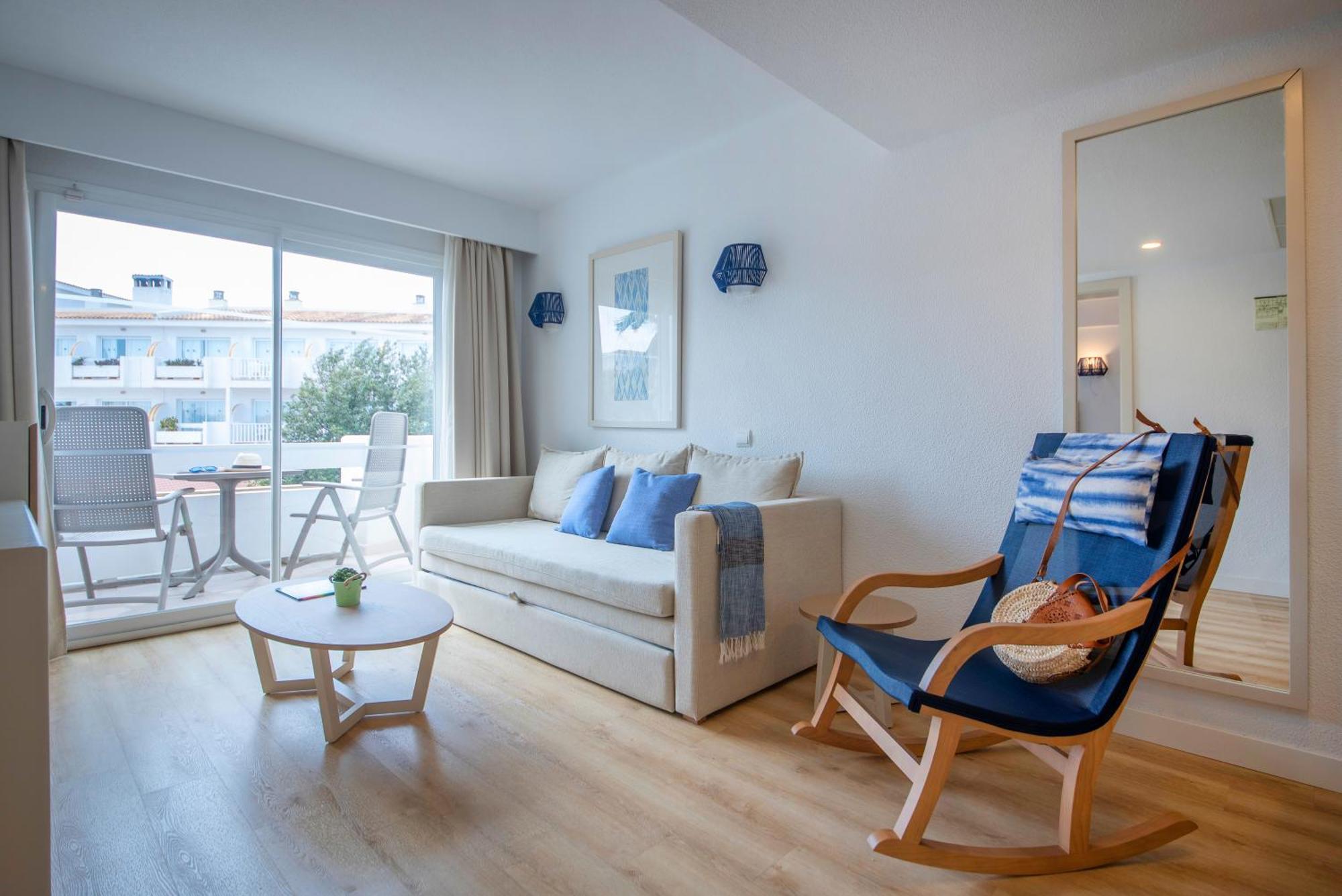 Junior Suite Balcony