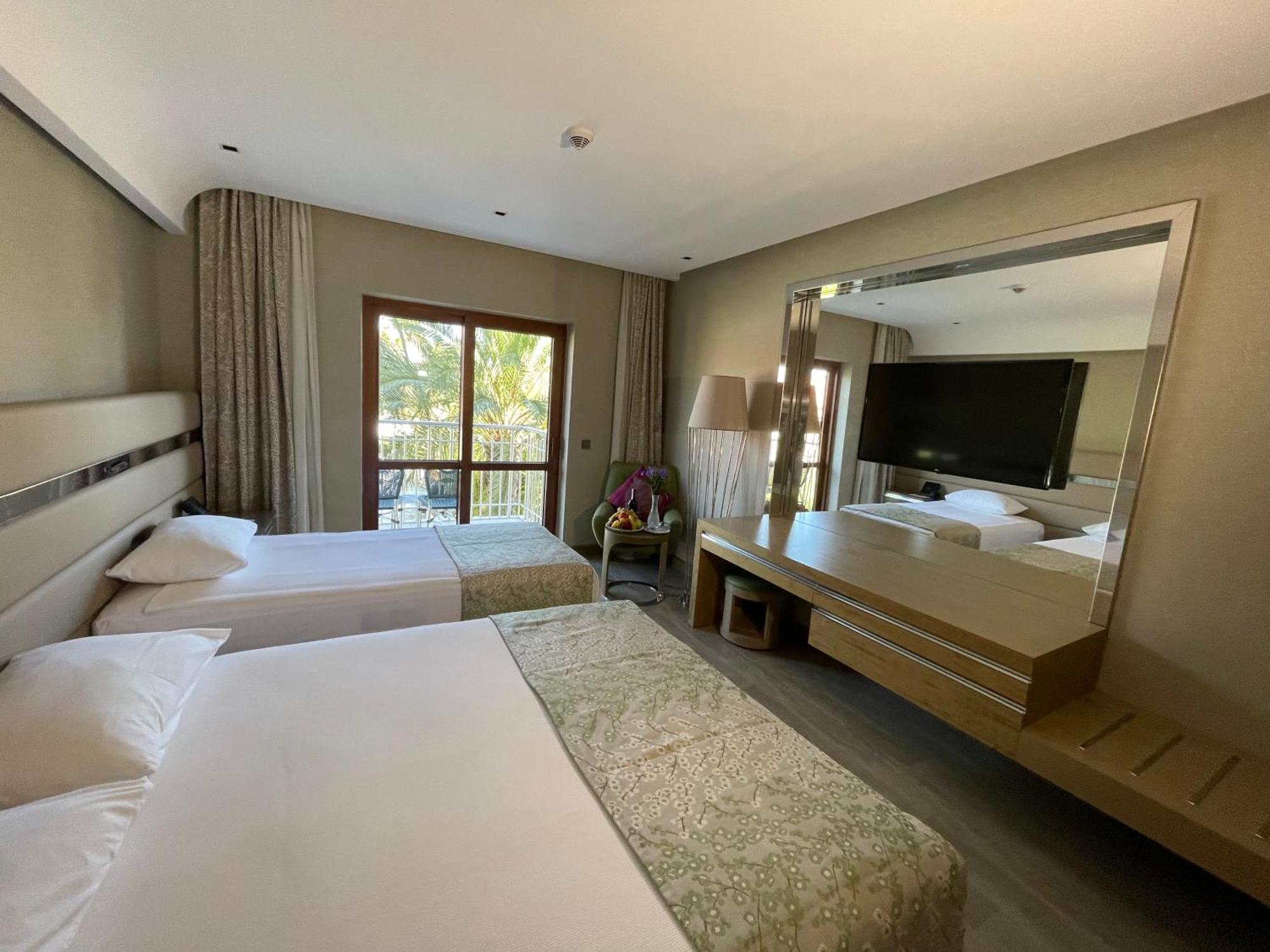 Triple Room with Balcony