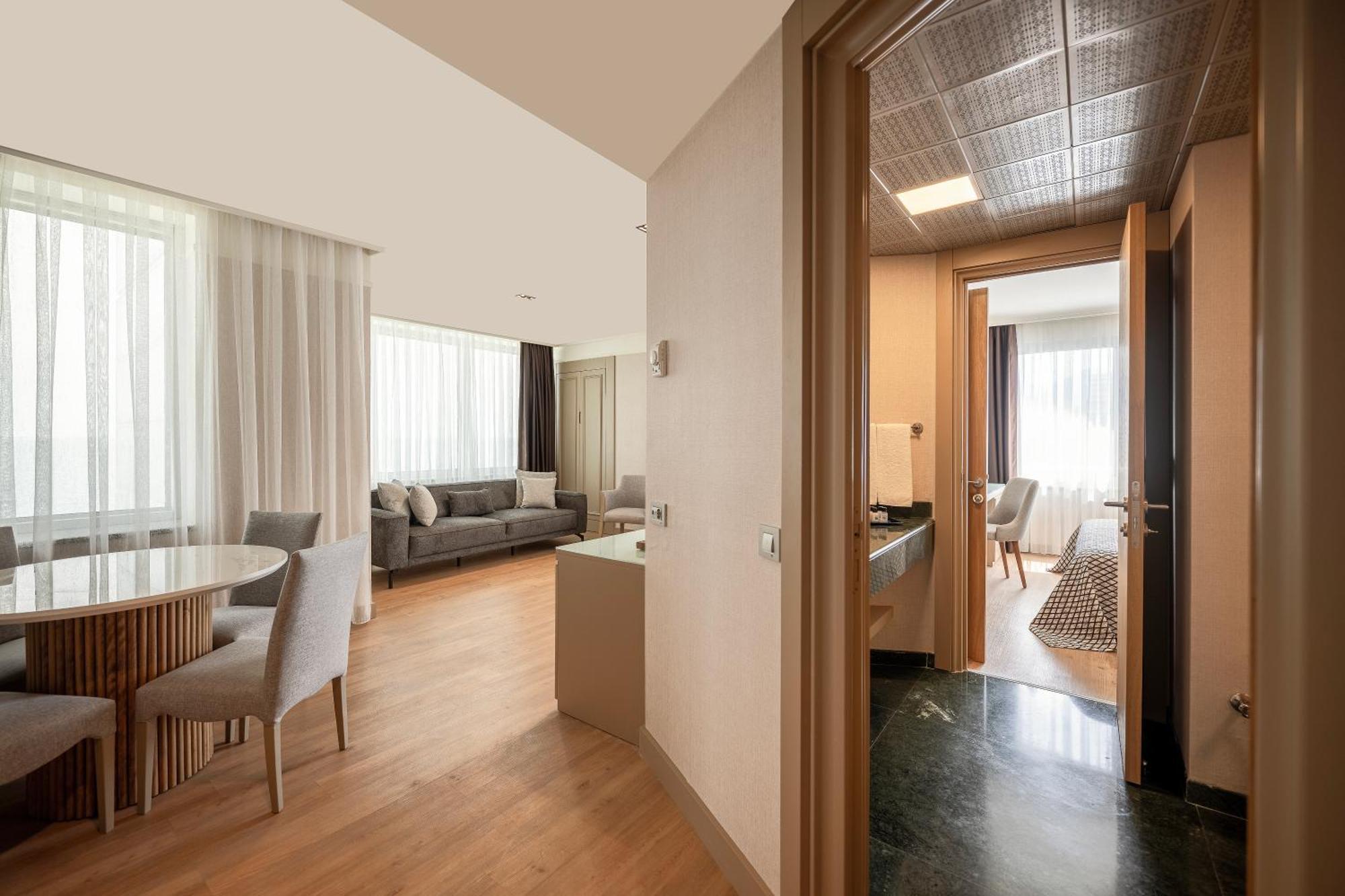 Junior Suite