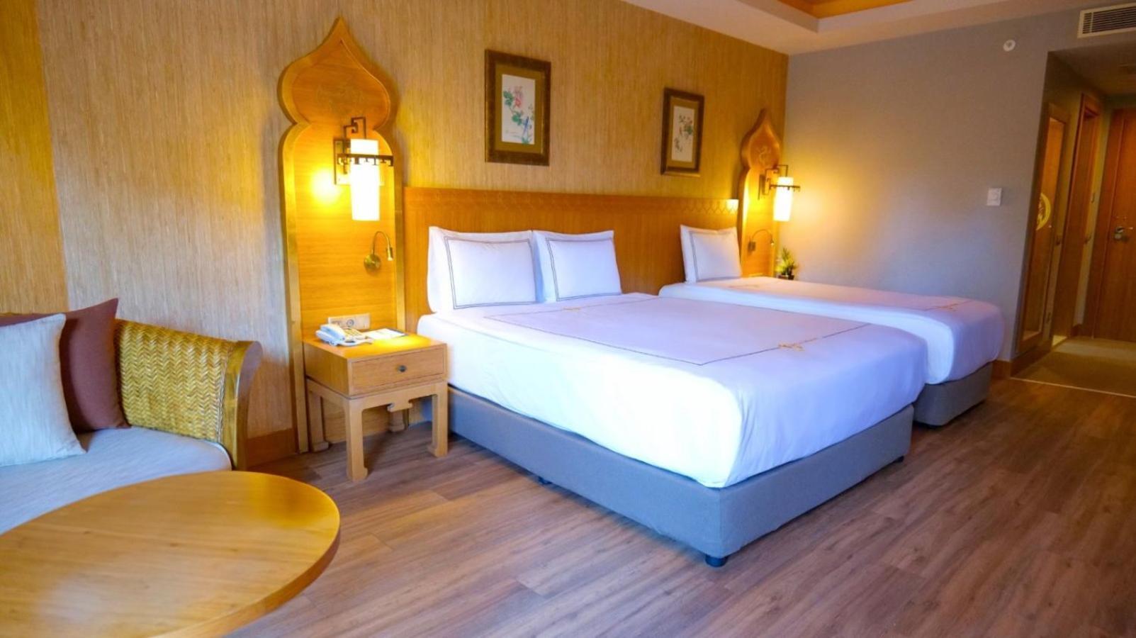 Standard Room with Sea View