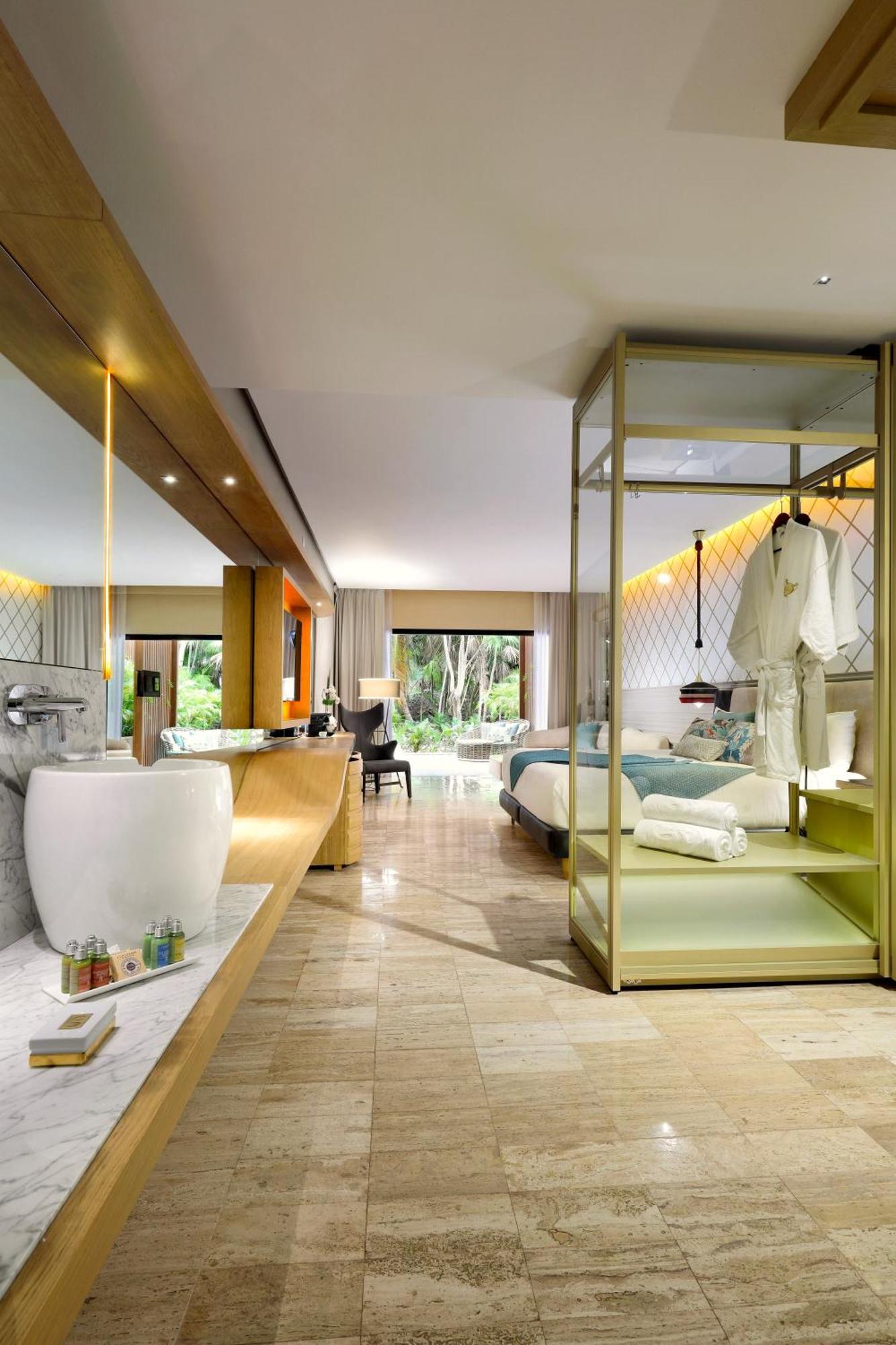Junior Suite Private Pool Garden View,1588054979:JPEG