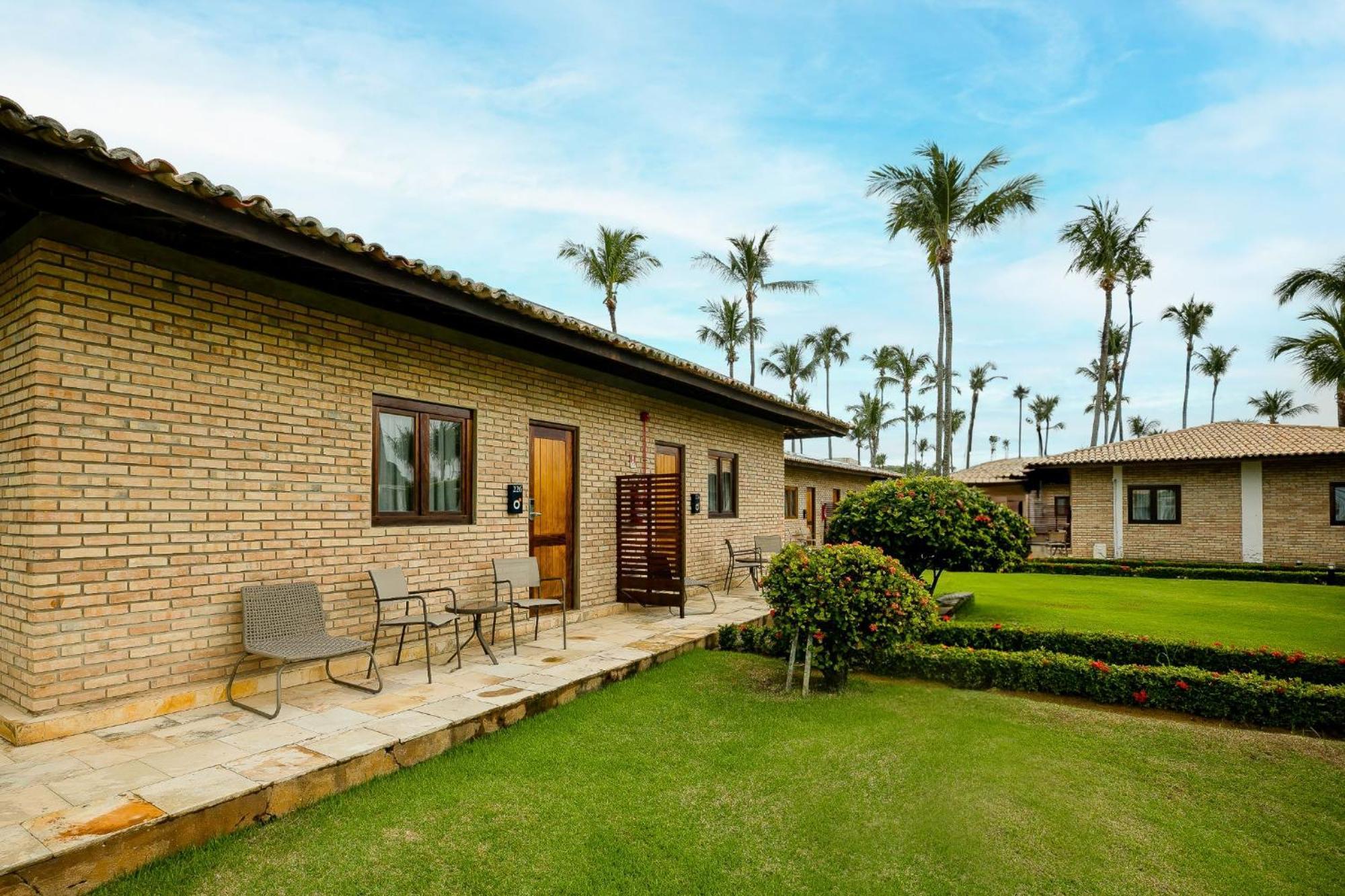 Bungalow Pool View