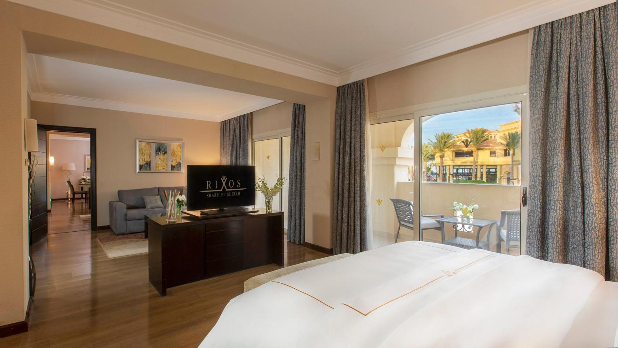Diplomatic Suite