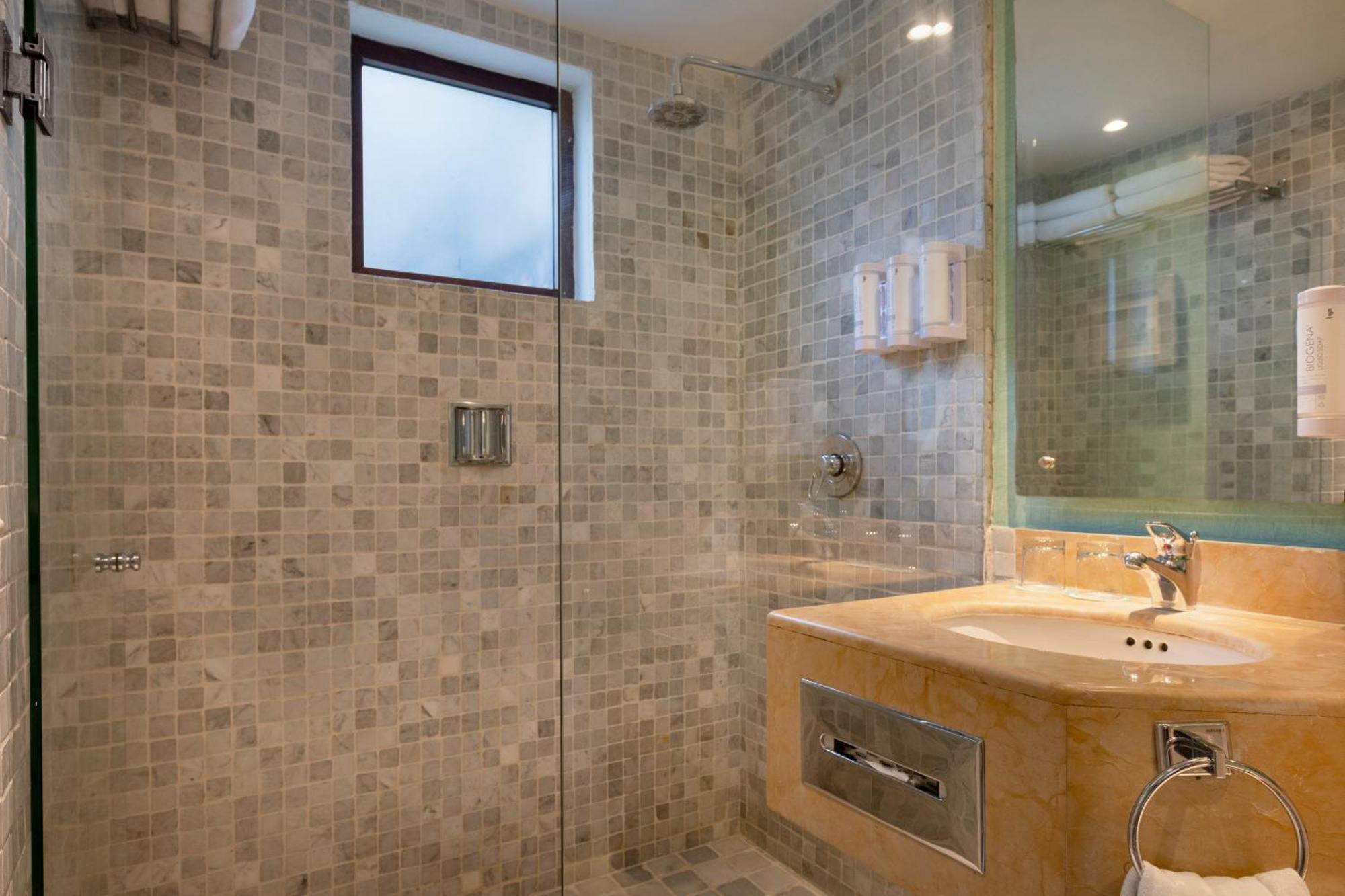 Suite Ocean Front