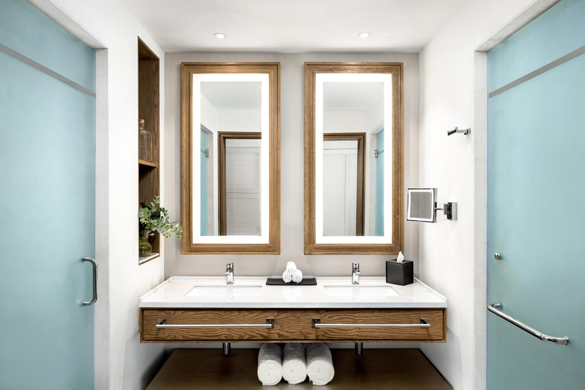 Junior Suite Double,1594903334:JPEG