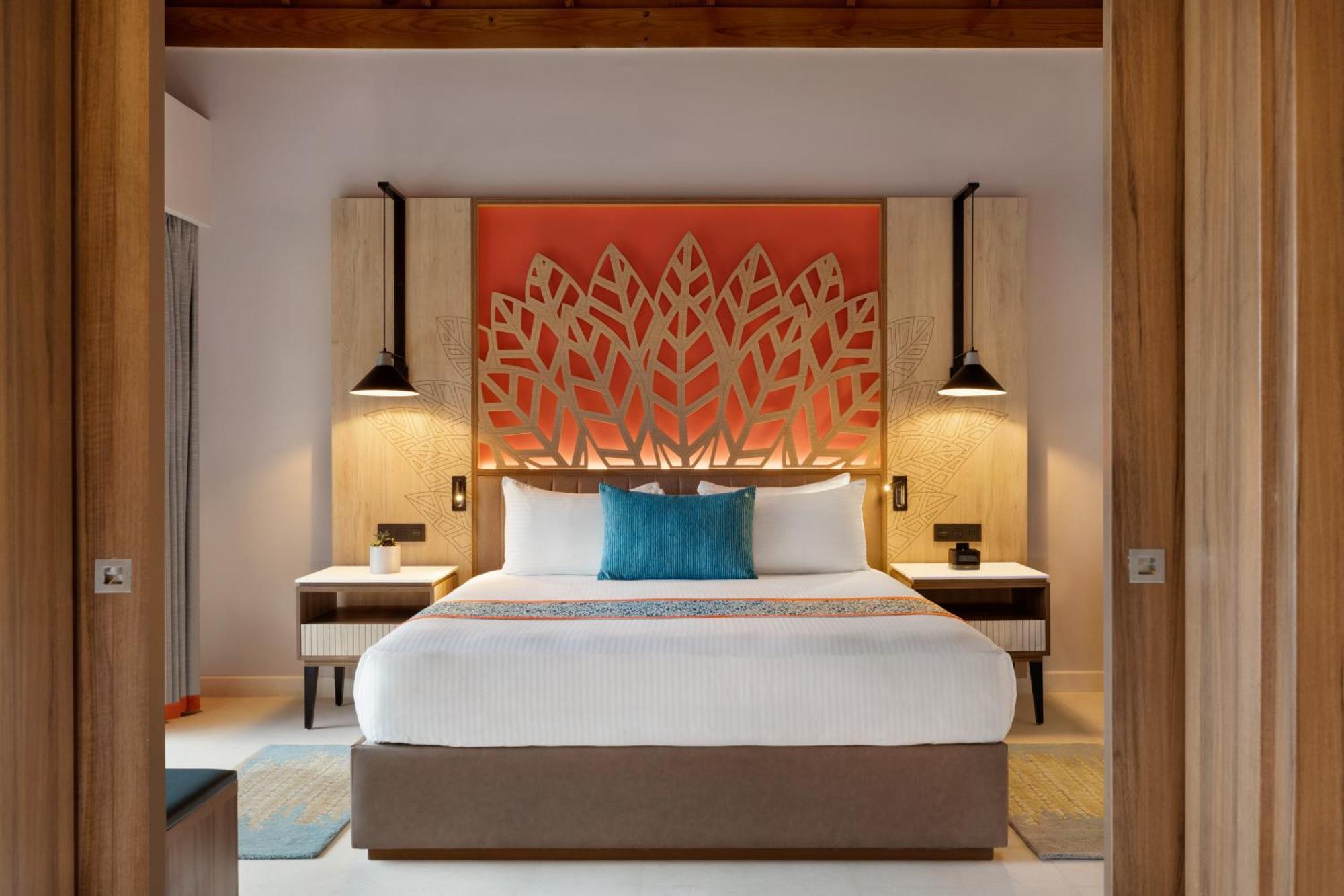 Preferred Suite Ocean Front 1 King  
