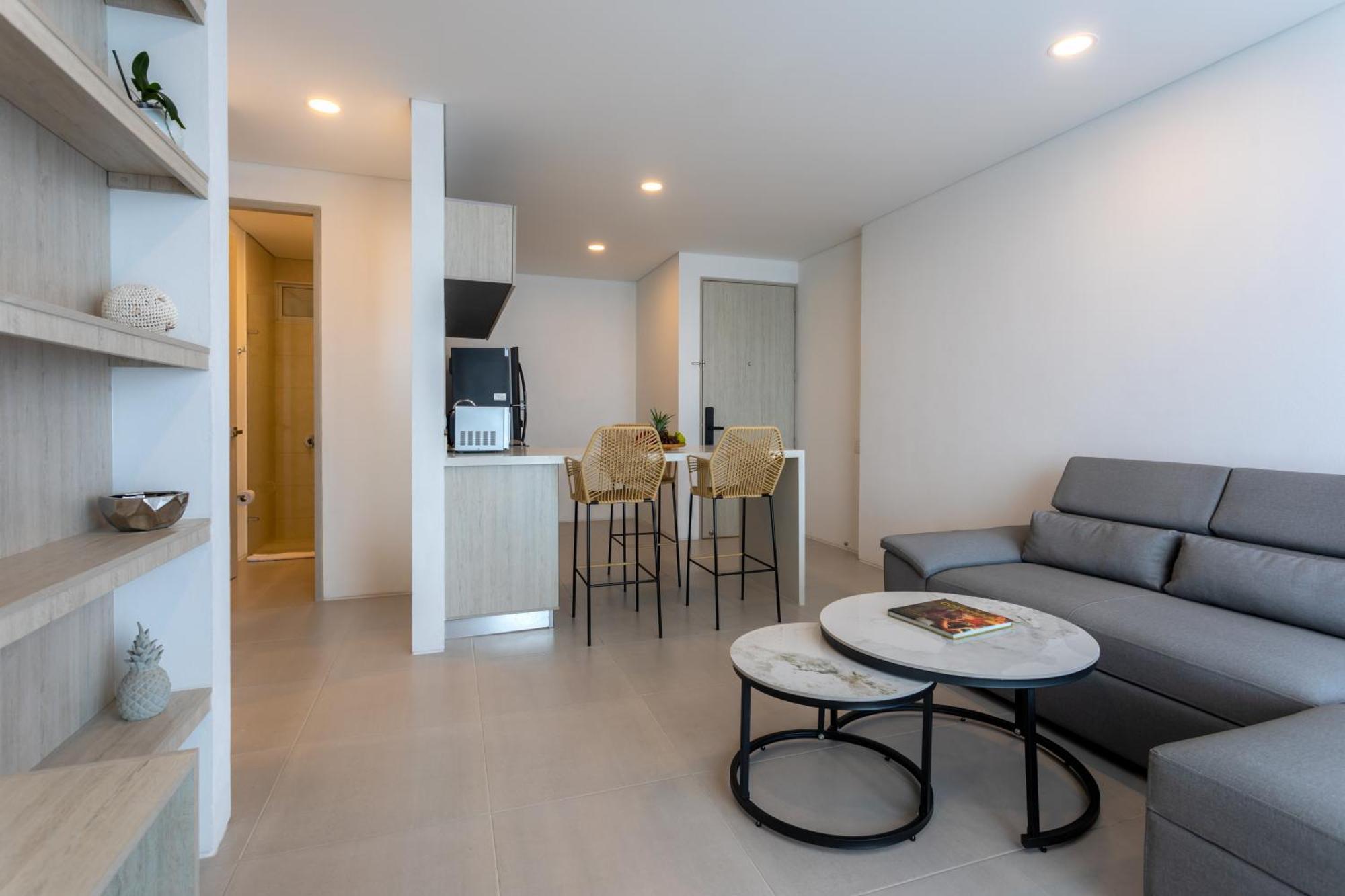 Executive Suite with Hot Tub