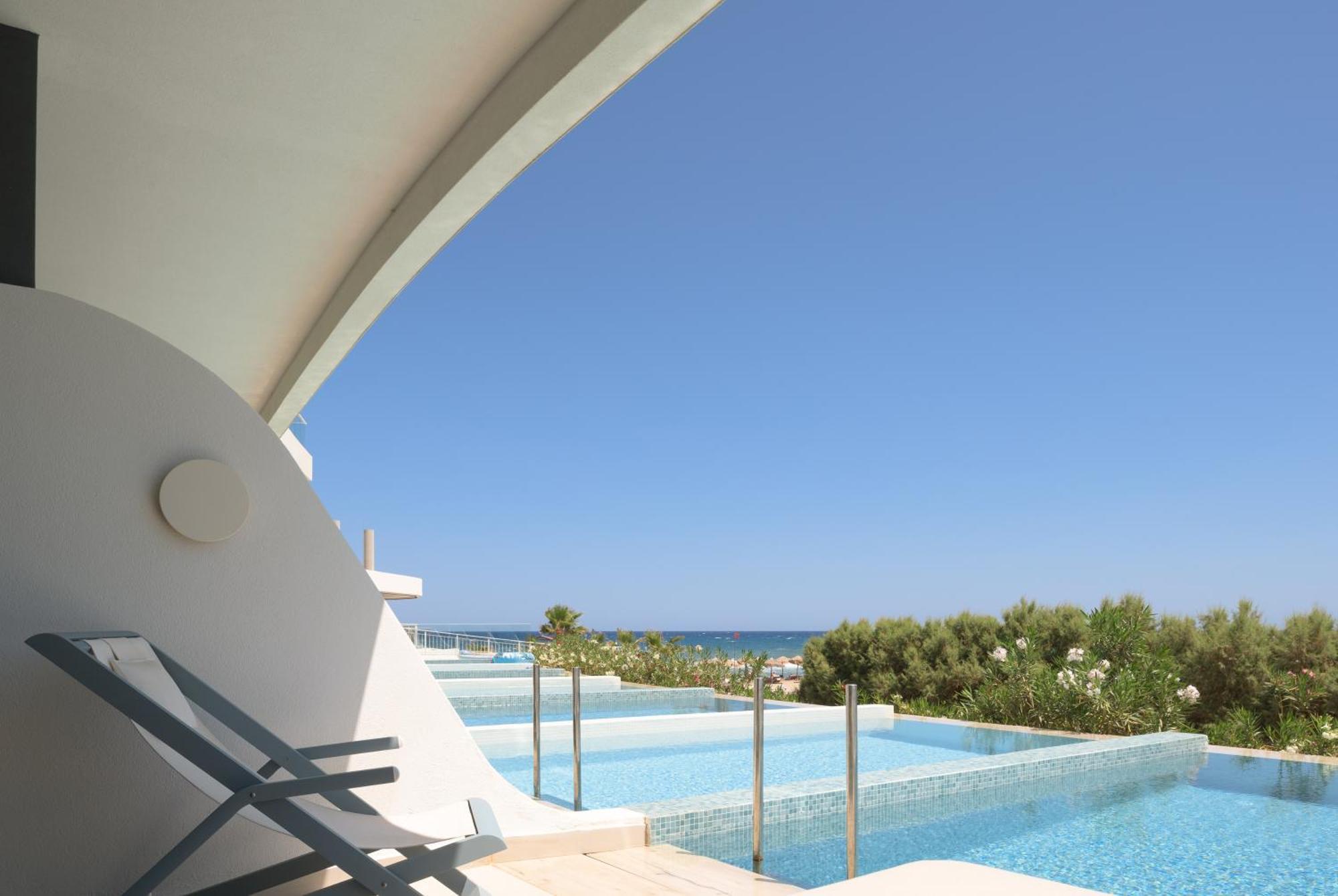 Superior Exclusive Pool or Sea View Individual Pool