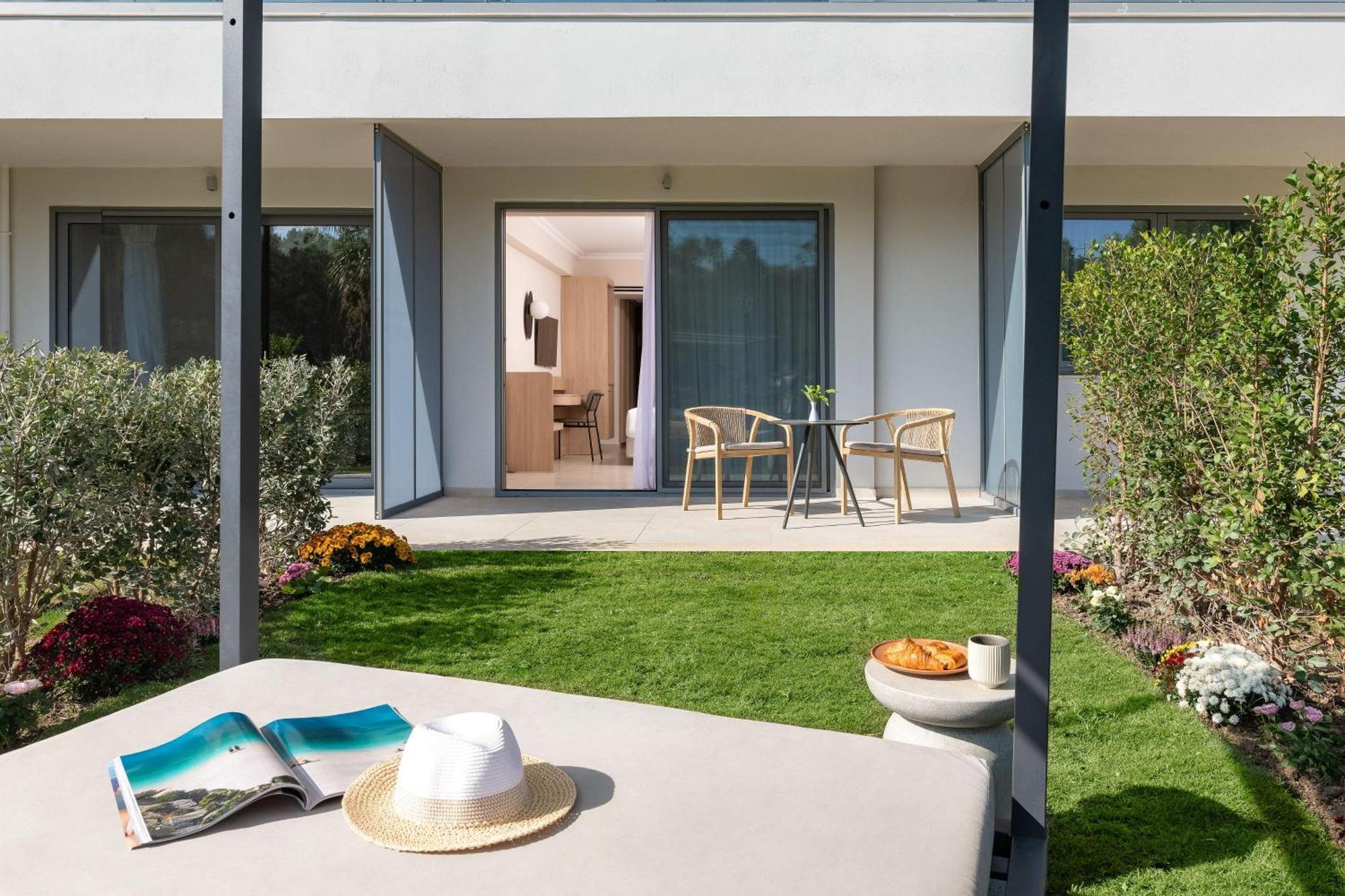 Executive Suite Private Garden