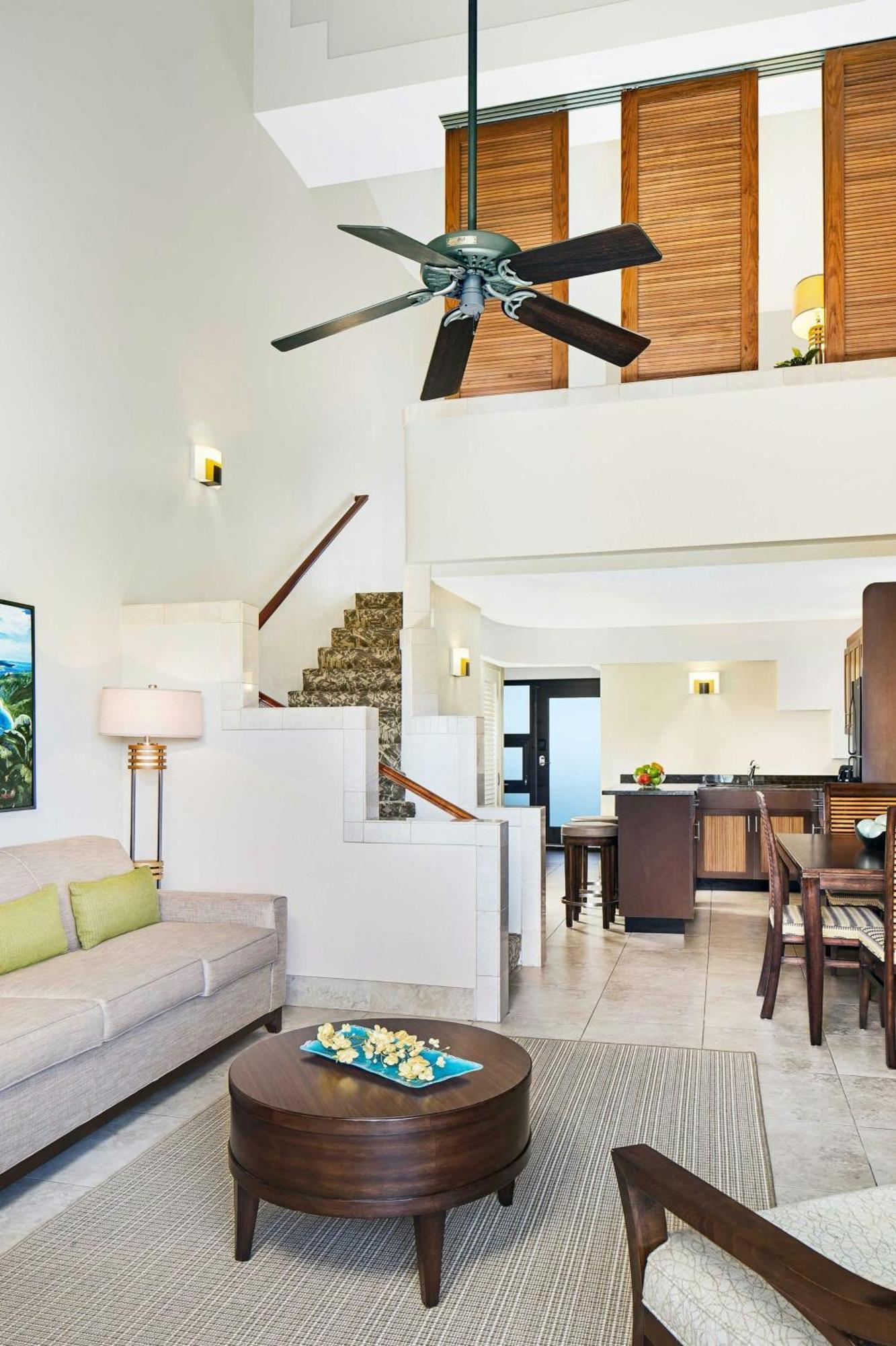 1 Bedroom Townhouse 1 King Sofa bed Resort view