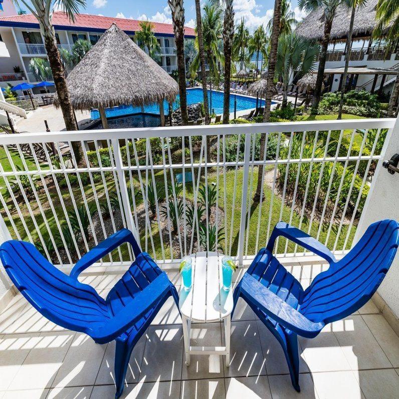 Double Room Pool View