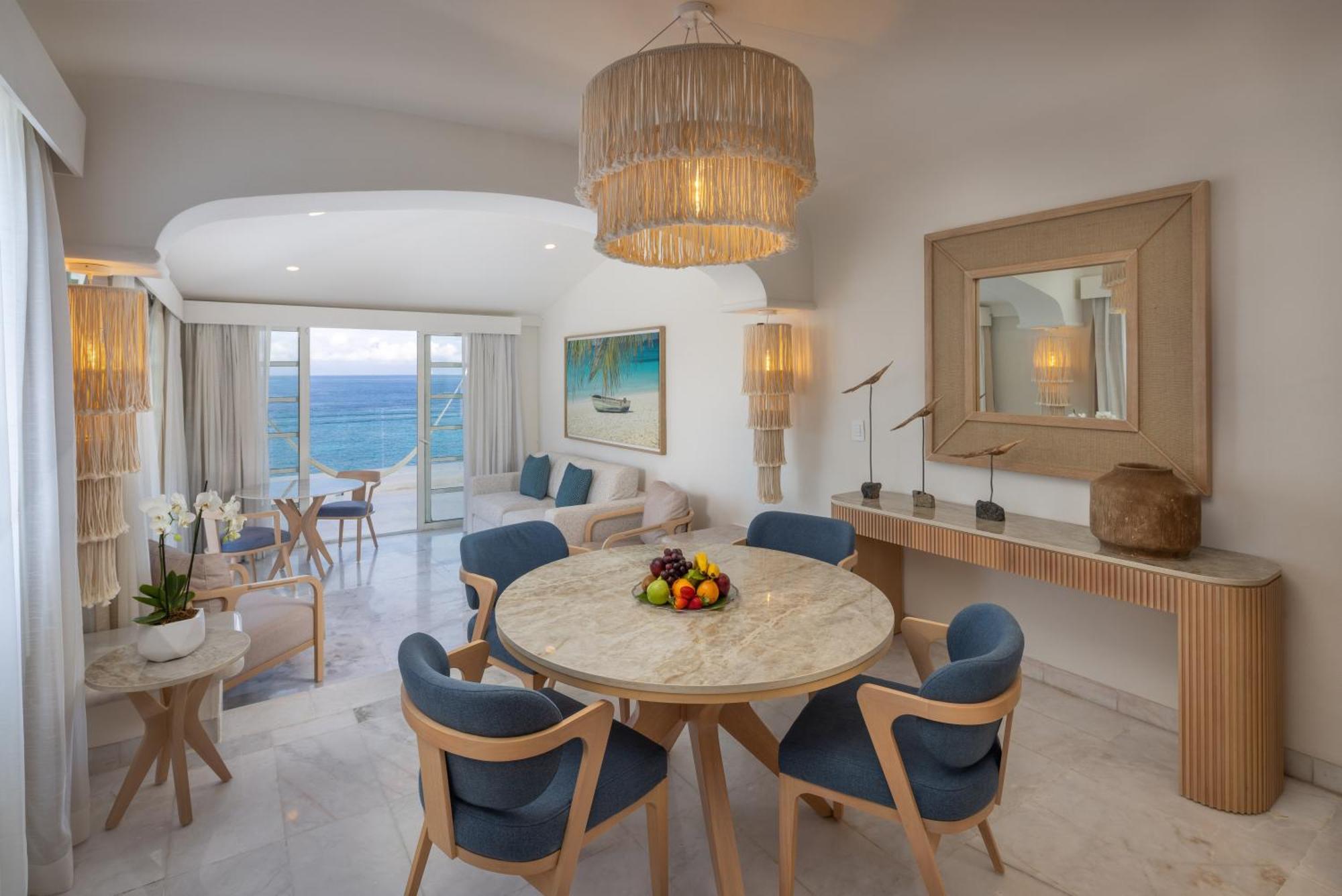 Two Bedroom Presidential Suite Ocean View Kids & Teens