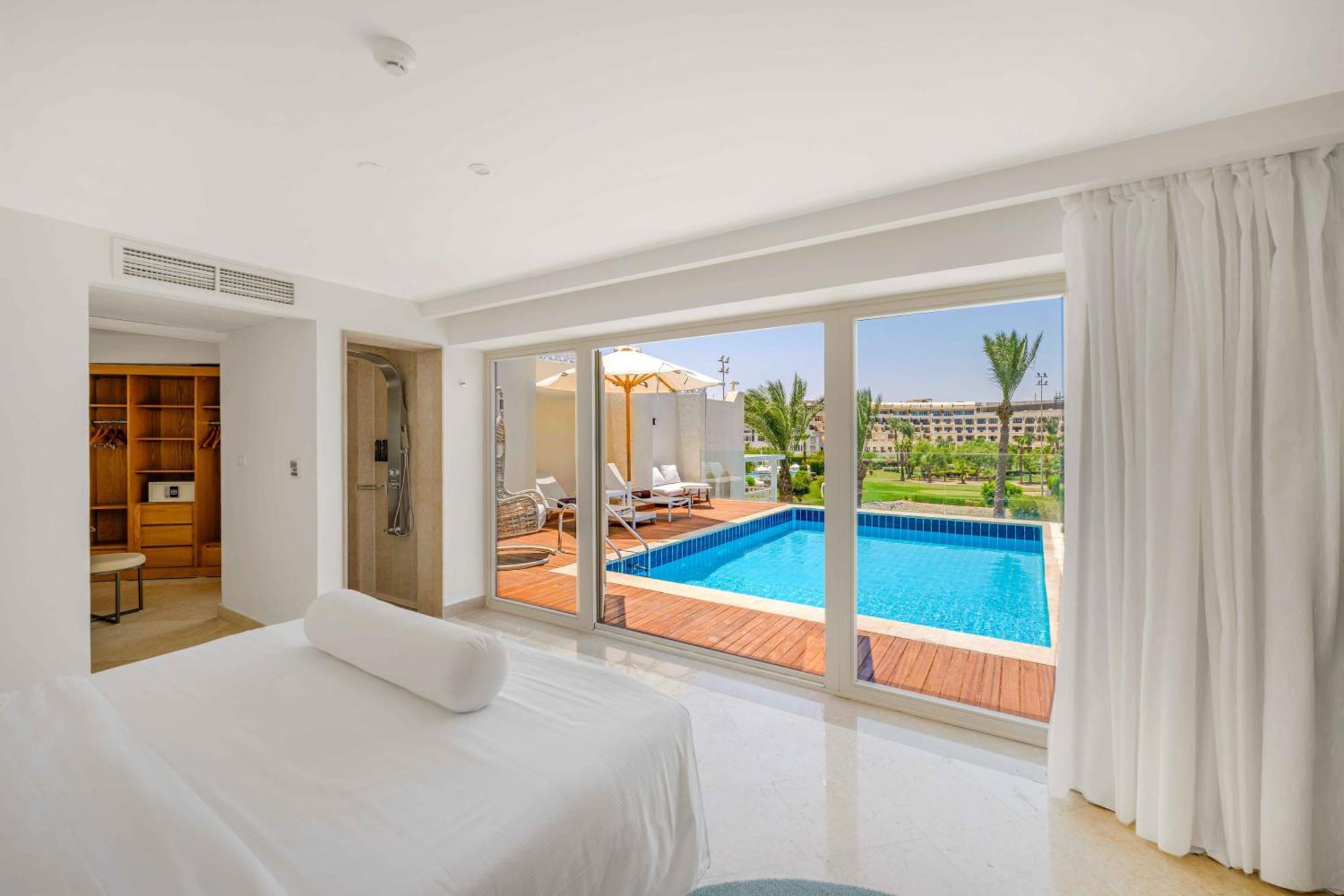 Golf Suite with Private Rooftop Pool