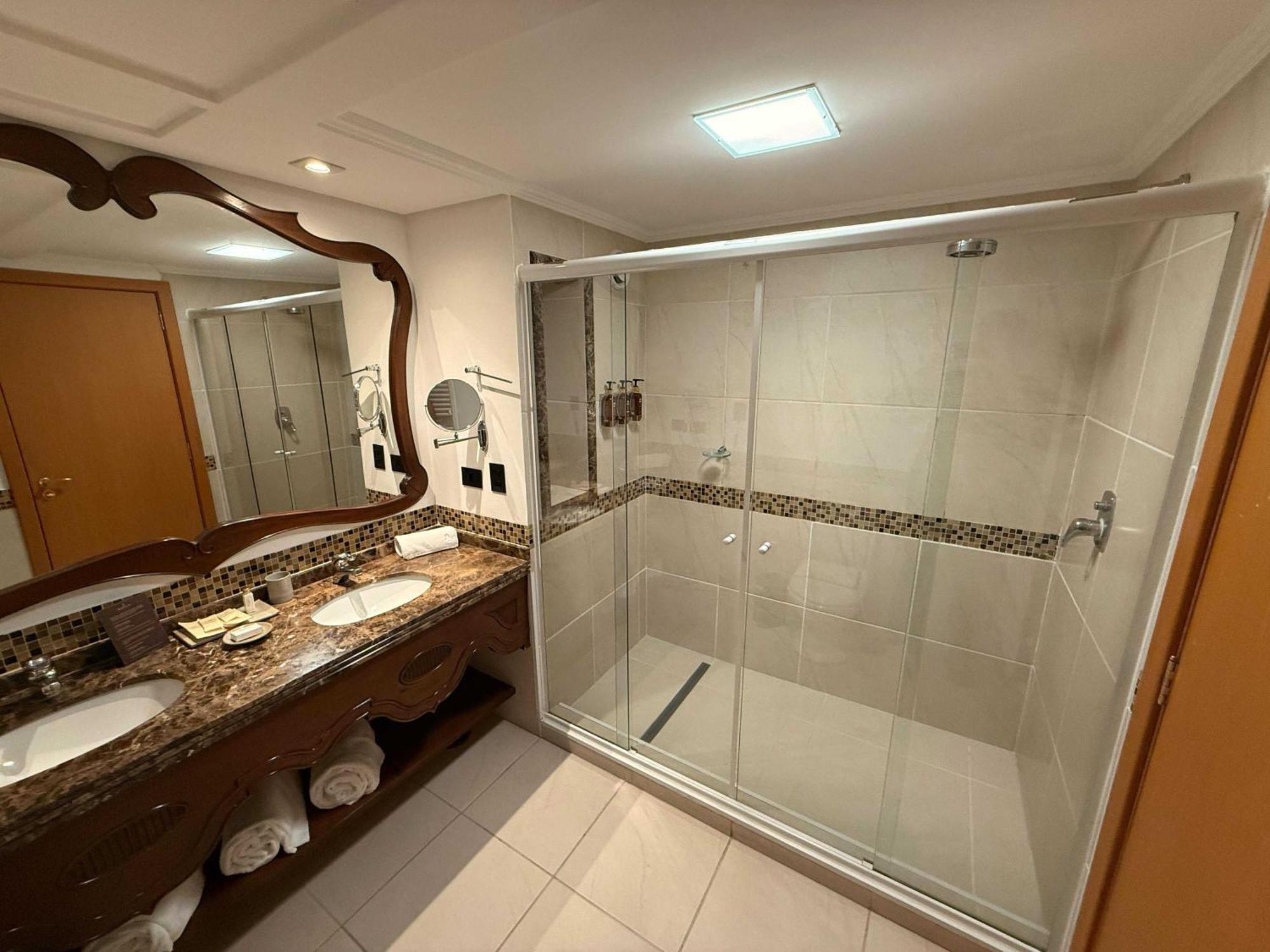 Deluxe Triple Room,1652753471:JPEG