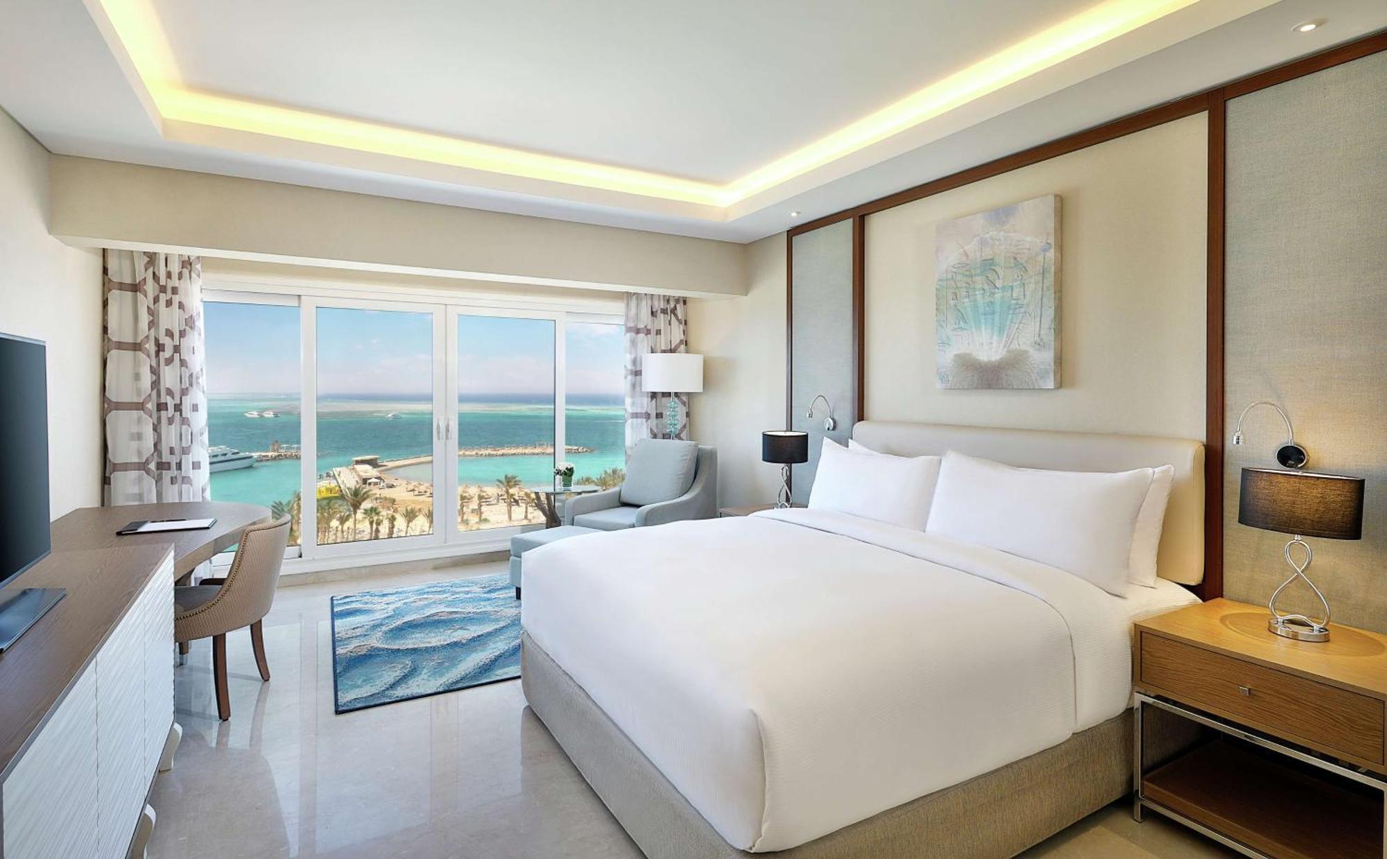 Deluxe King Room with Sea View