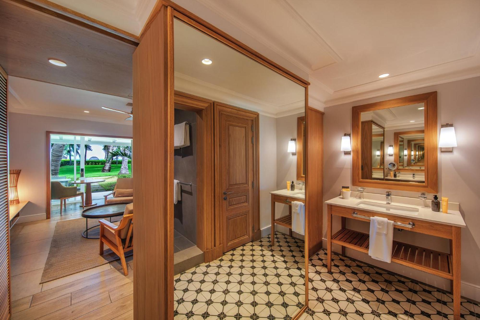 Premium Suite