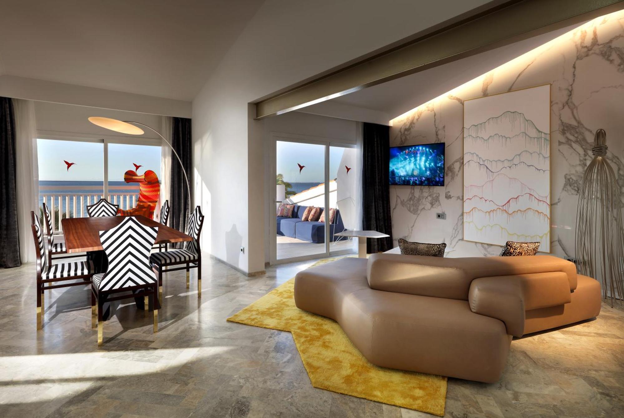 Suite Size Does Matter Entrance to Ushuaia Club