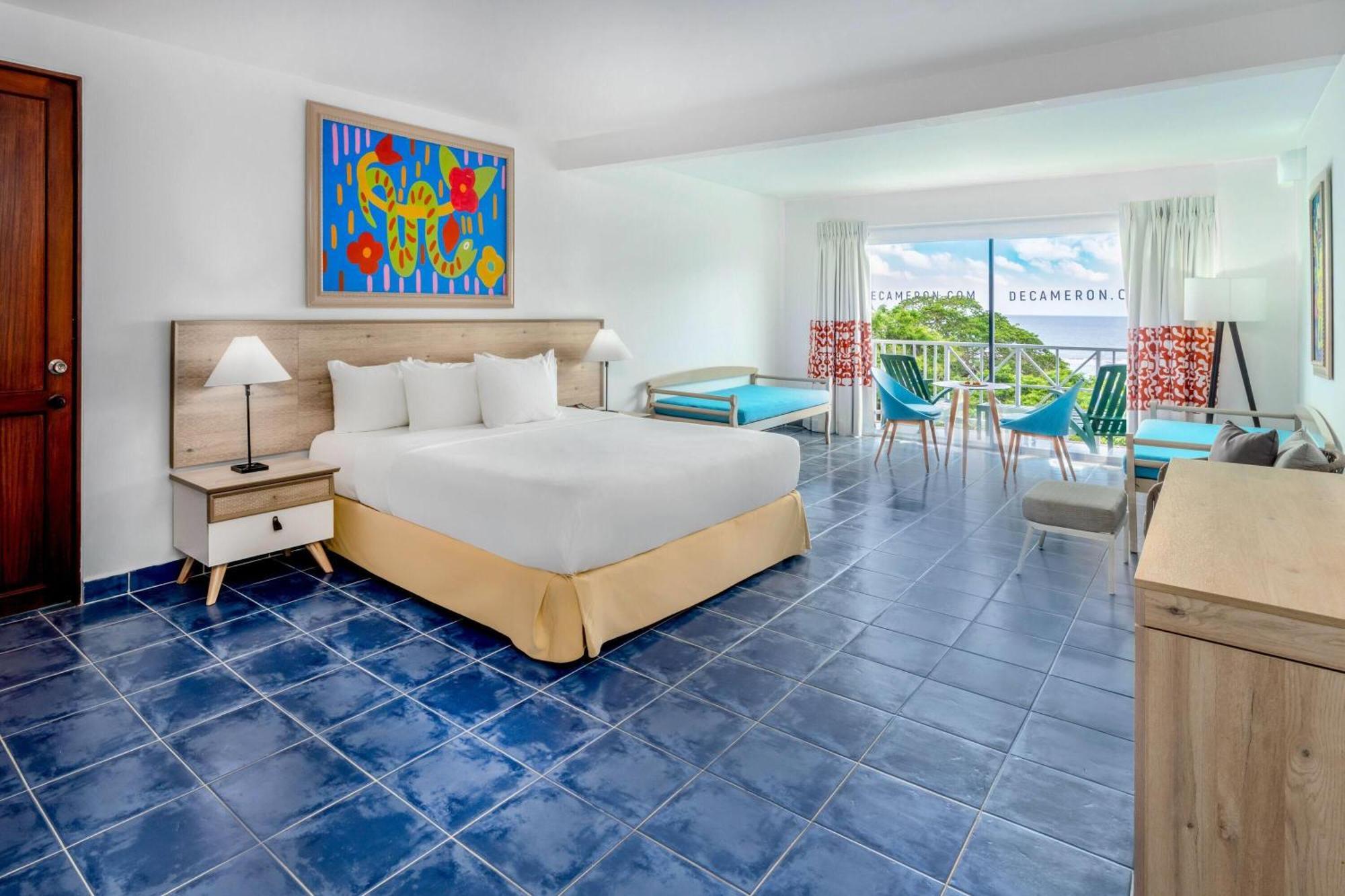 Ocean View Plus 1 King Bed