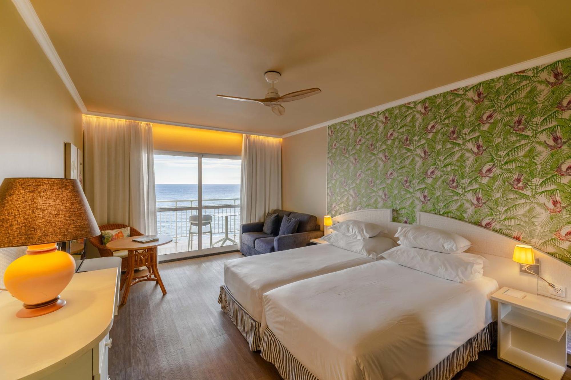 Premium Studio with Sea View,1682929818:JPEG