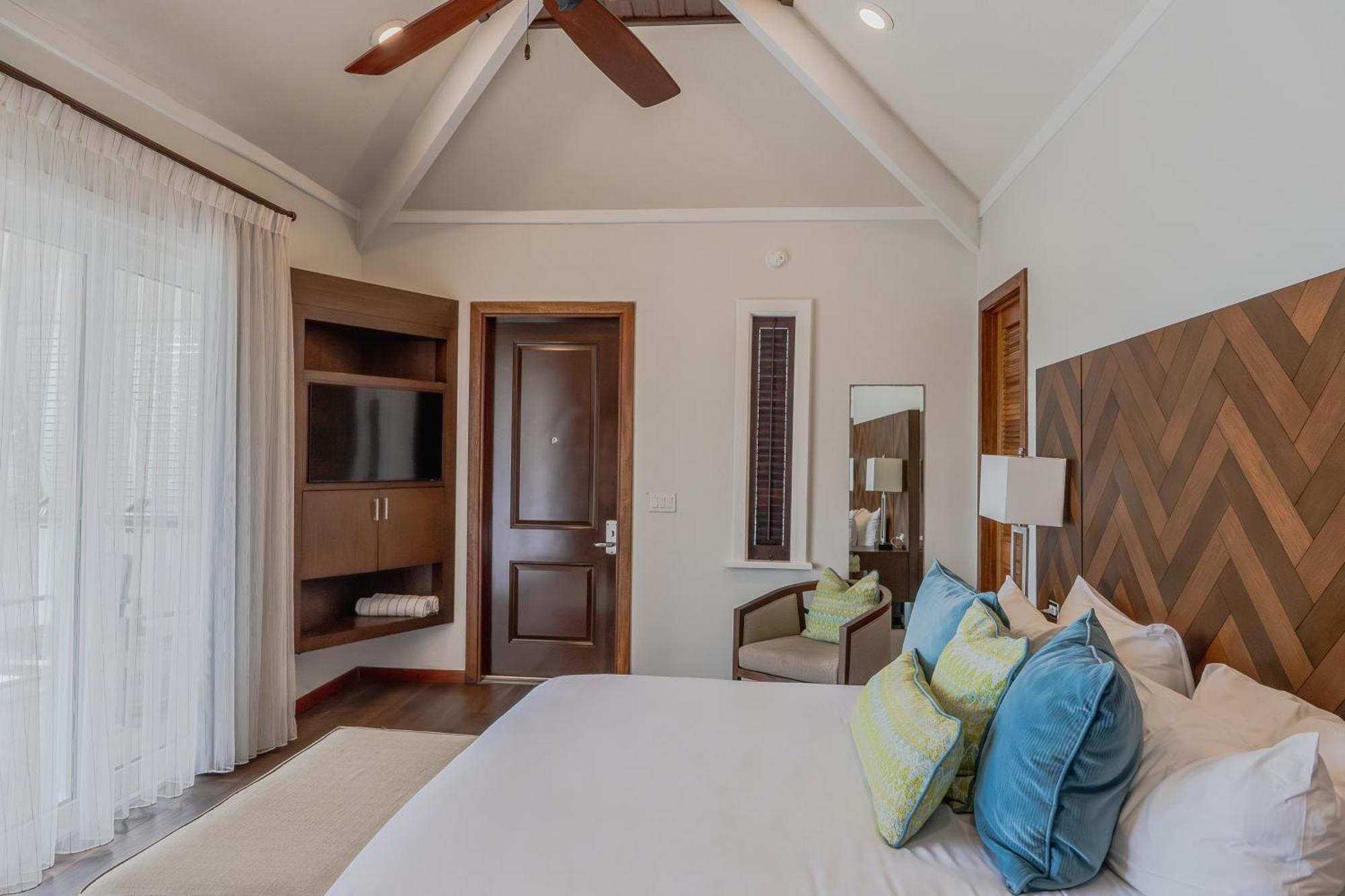 Waterview Villa