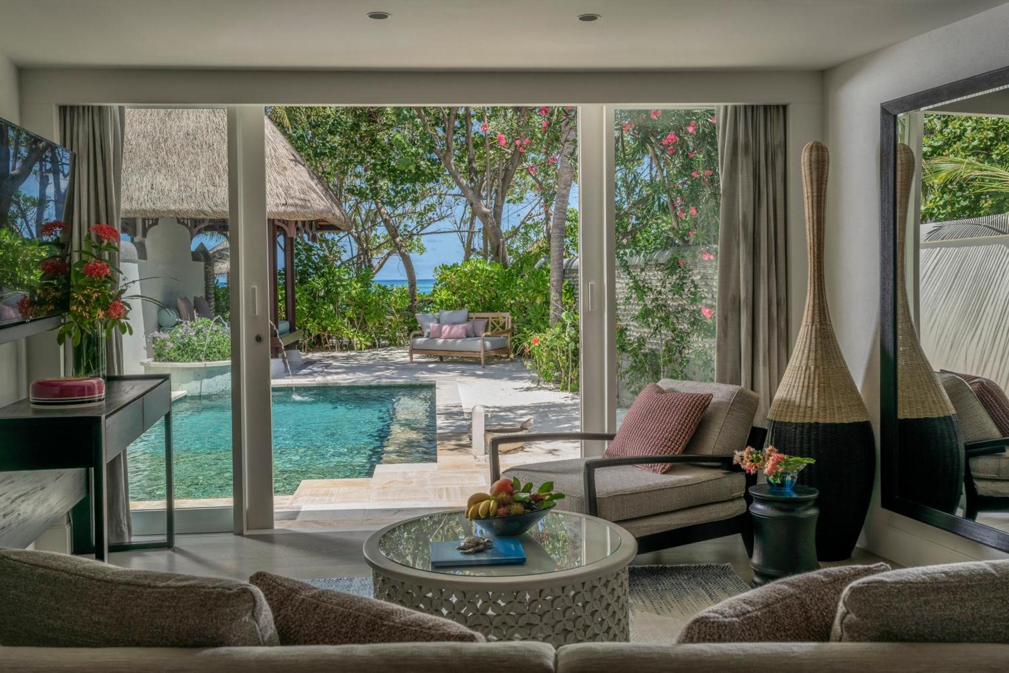 Garden Pavilion Twin Room Pool Room inclusive of