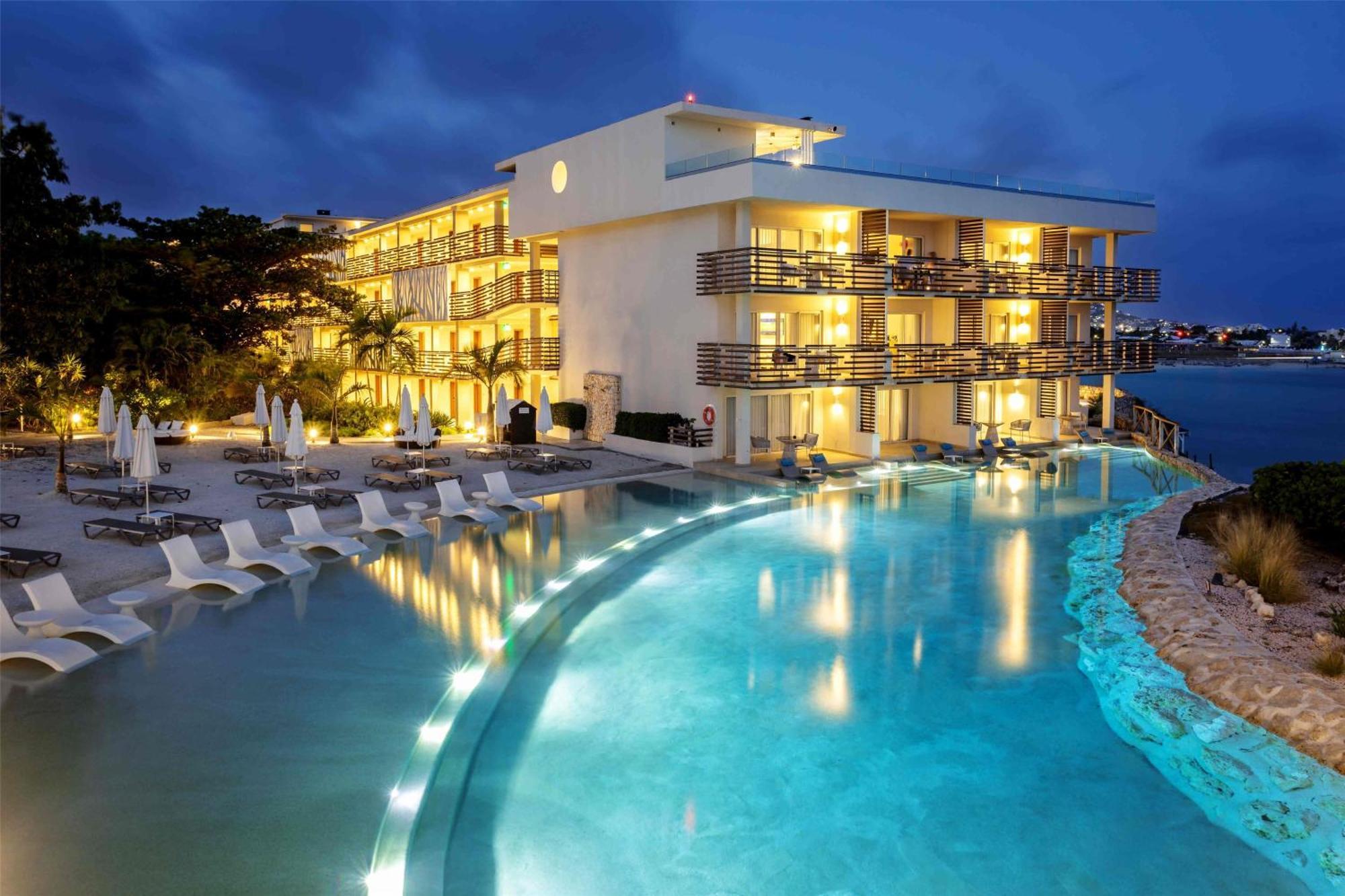 Sunset Butler Suite
