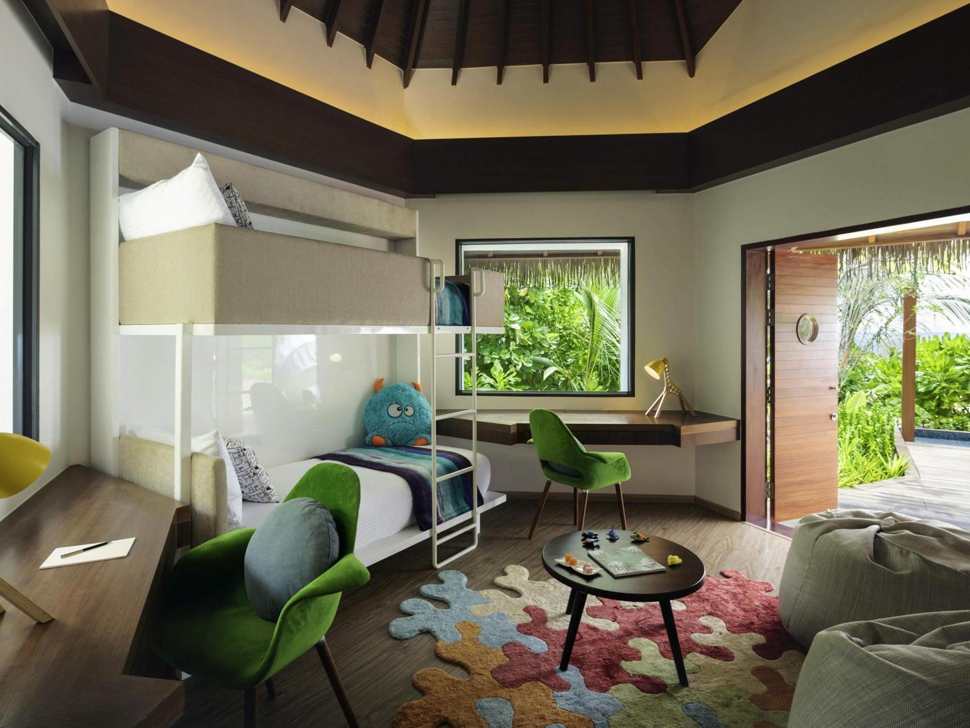 Family Beach Pool Villa