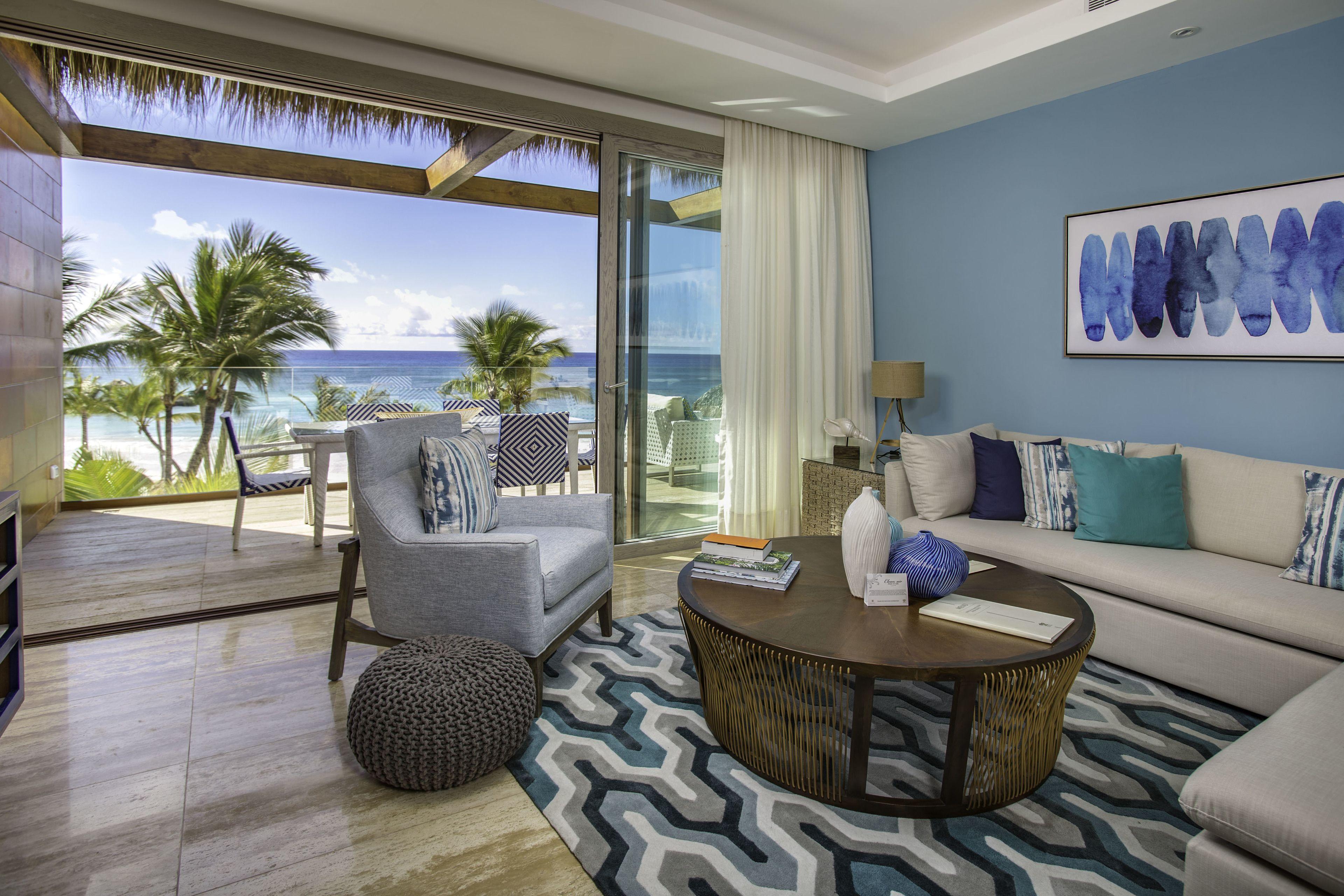 Beachfront One-Bedroom Suite
