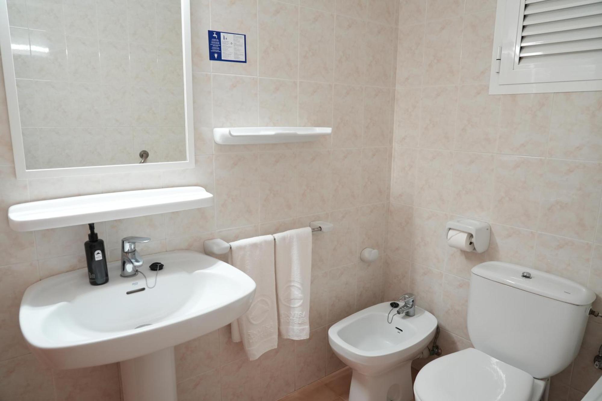 Standard Room with Pool View (2 adults + 1 child)