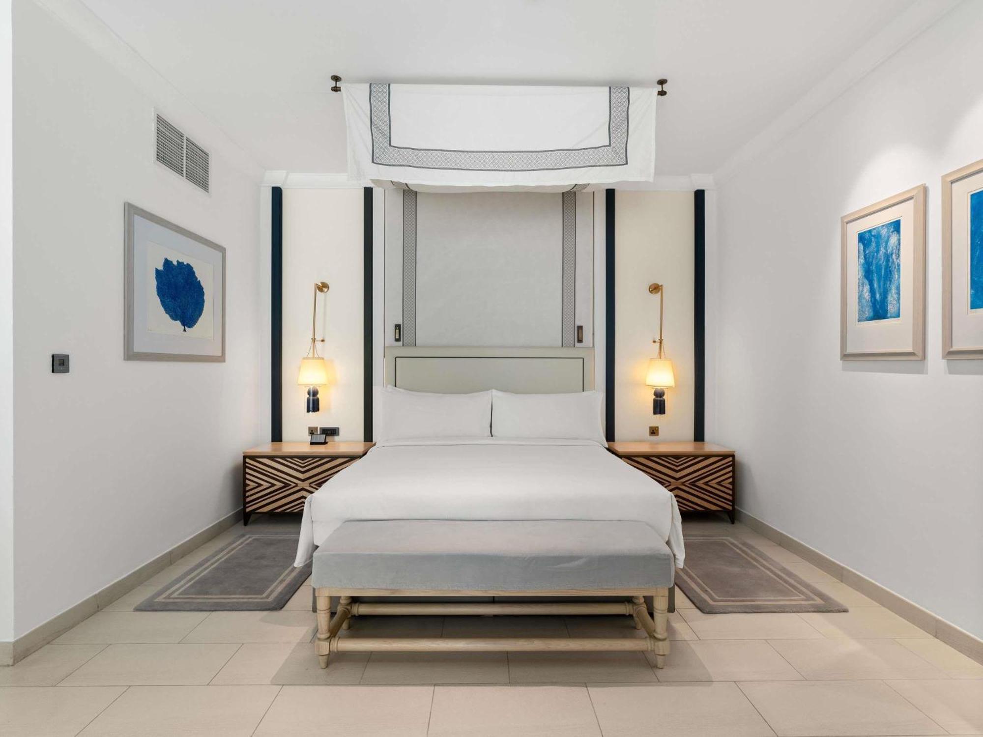 Two Bedroom Premium Suite - Beach Front