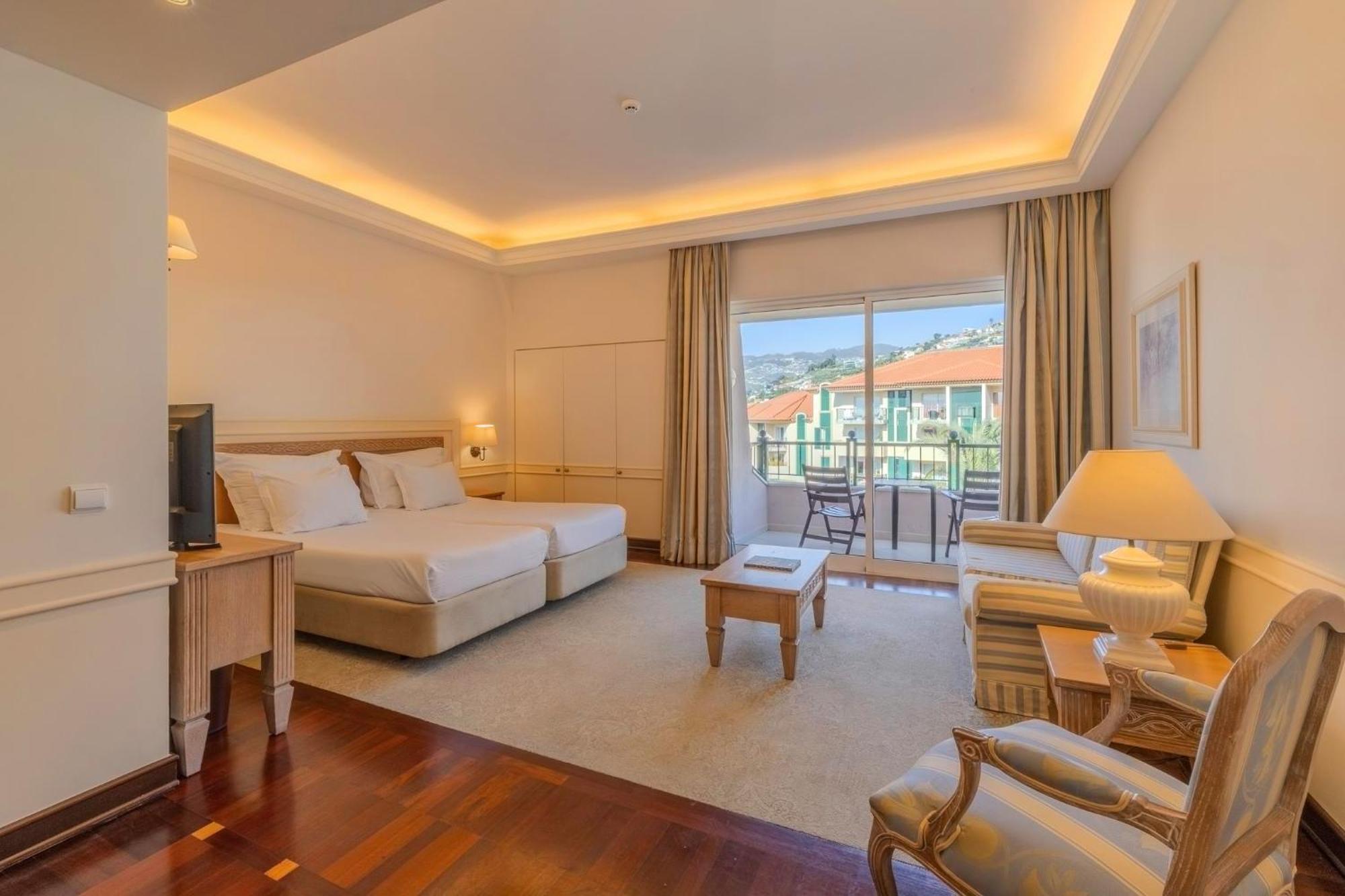 Superior Deluxe Twin Room