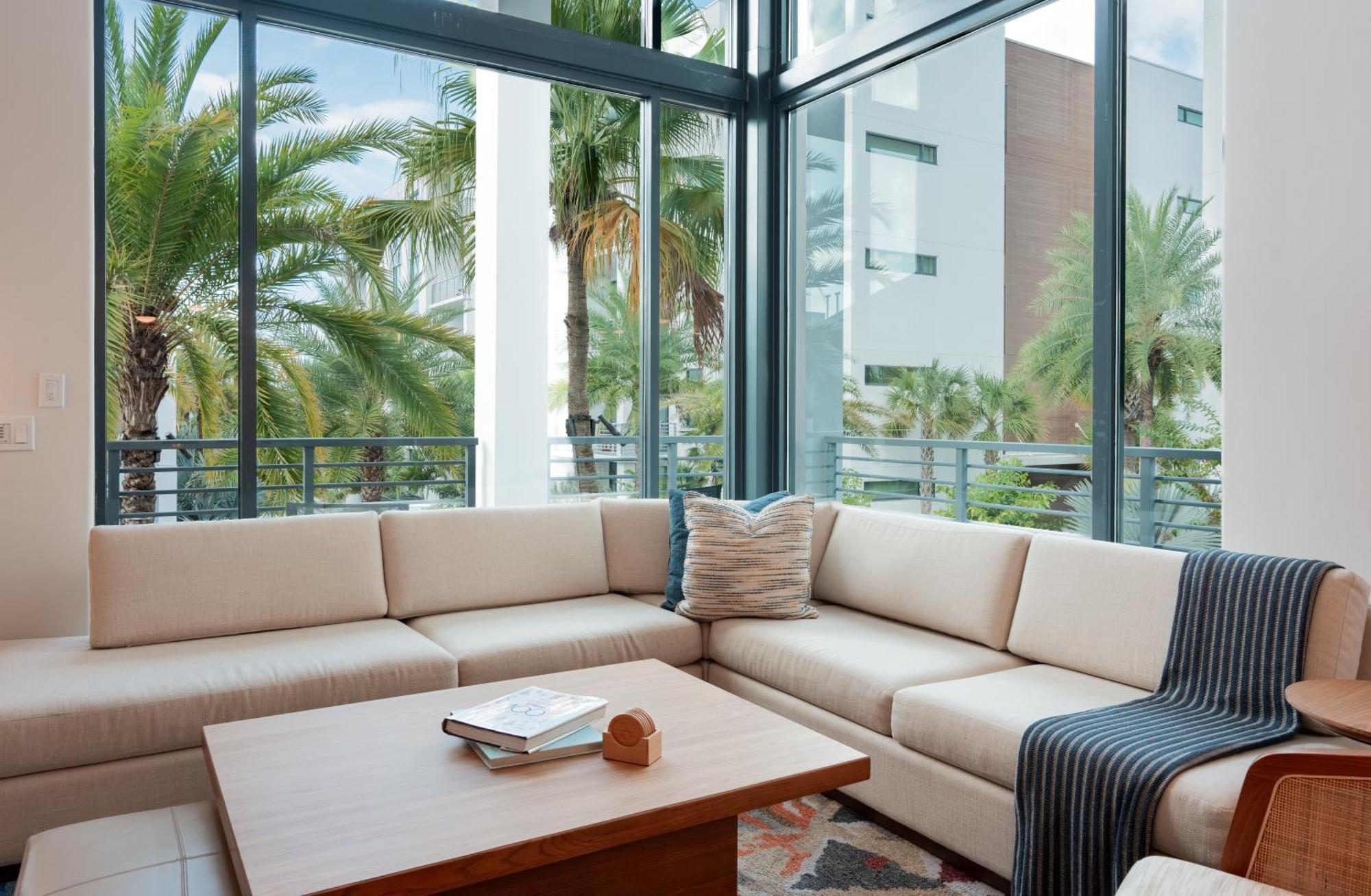 4 Bedroom Flat Garden View ADA