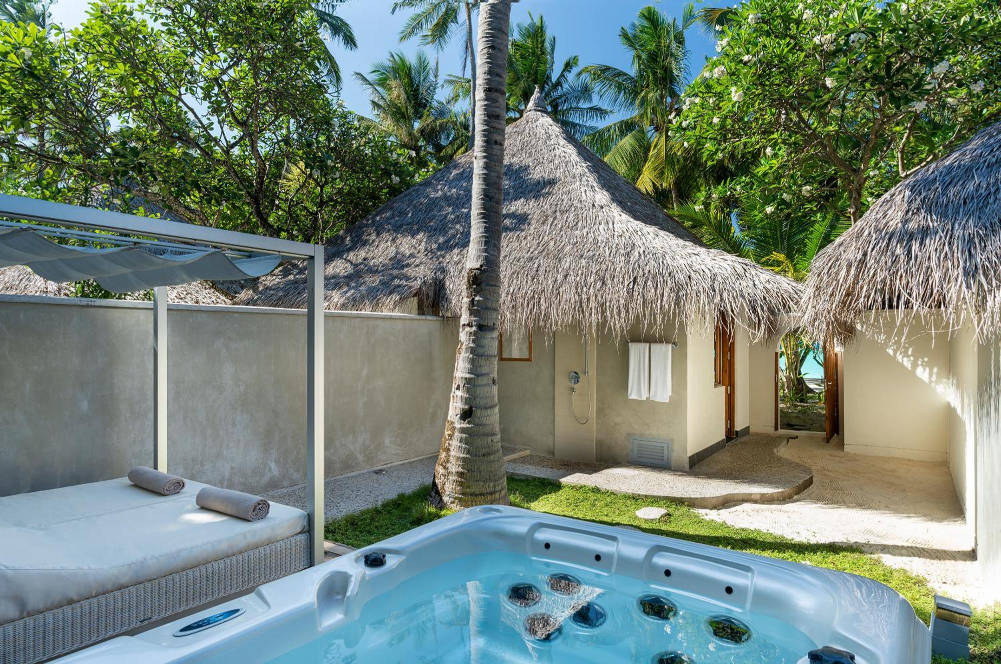 Deluxe Beach Villa
