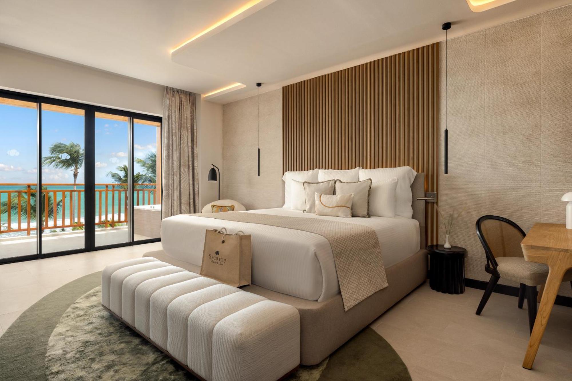 Preferred Club Master Suite Ocean Front