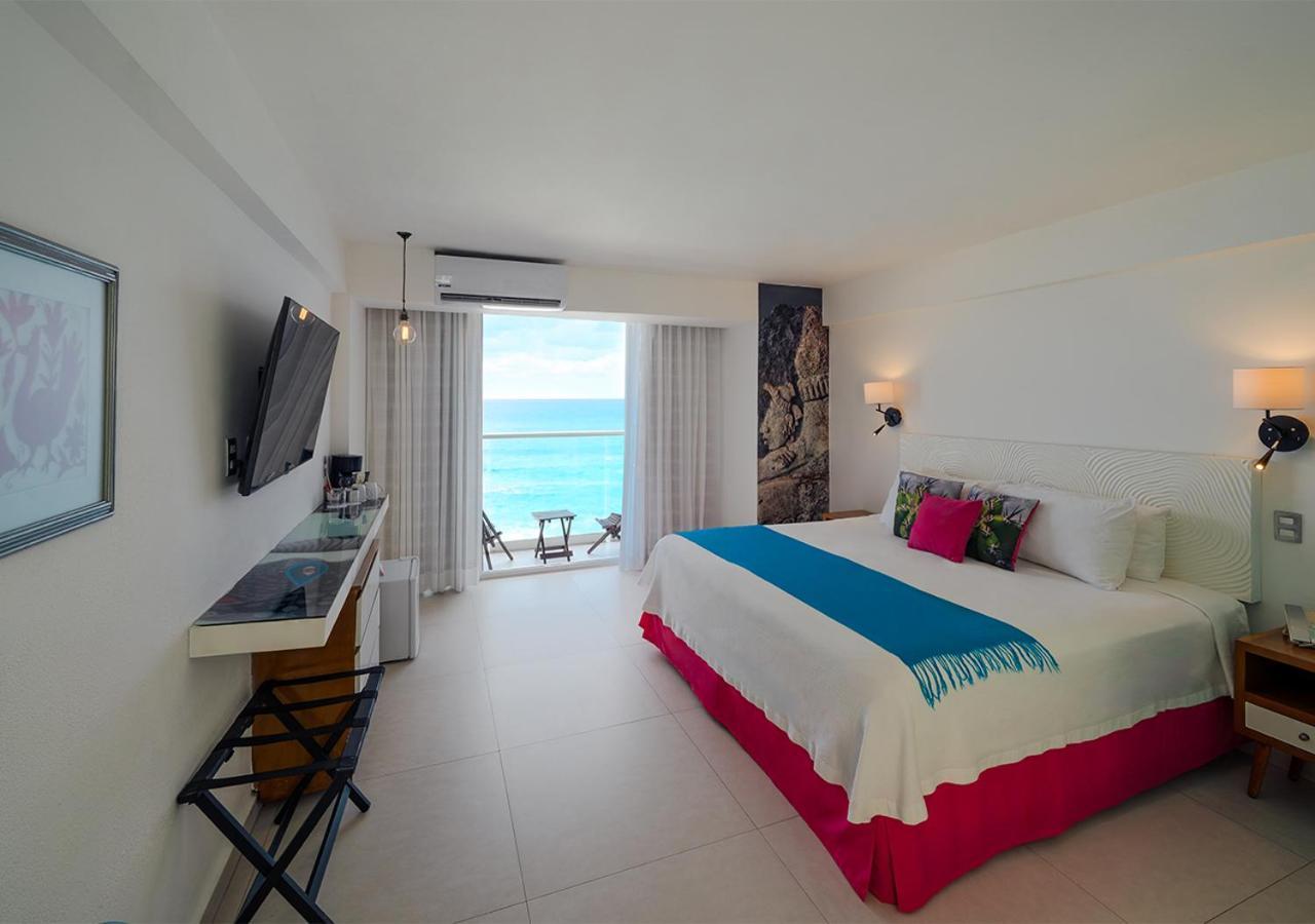 Deluxe Ocean View Room