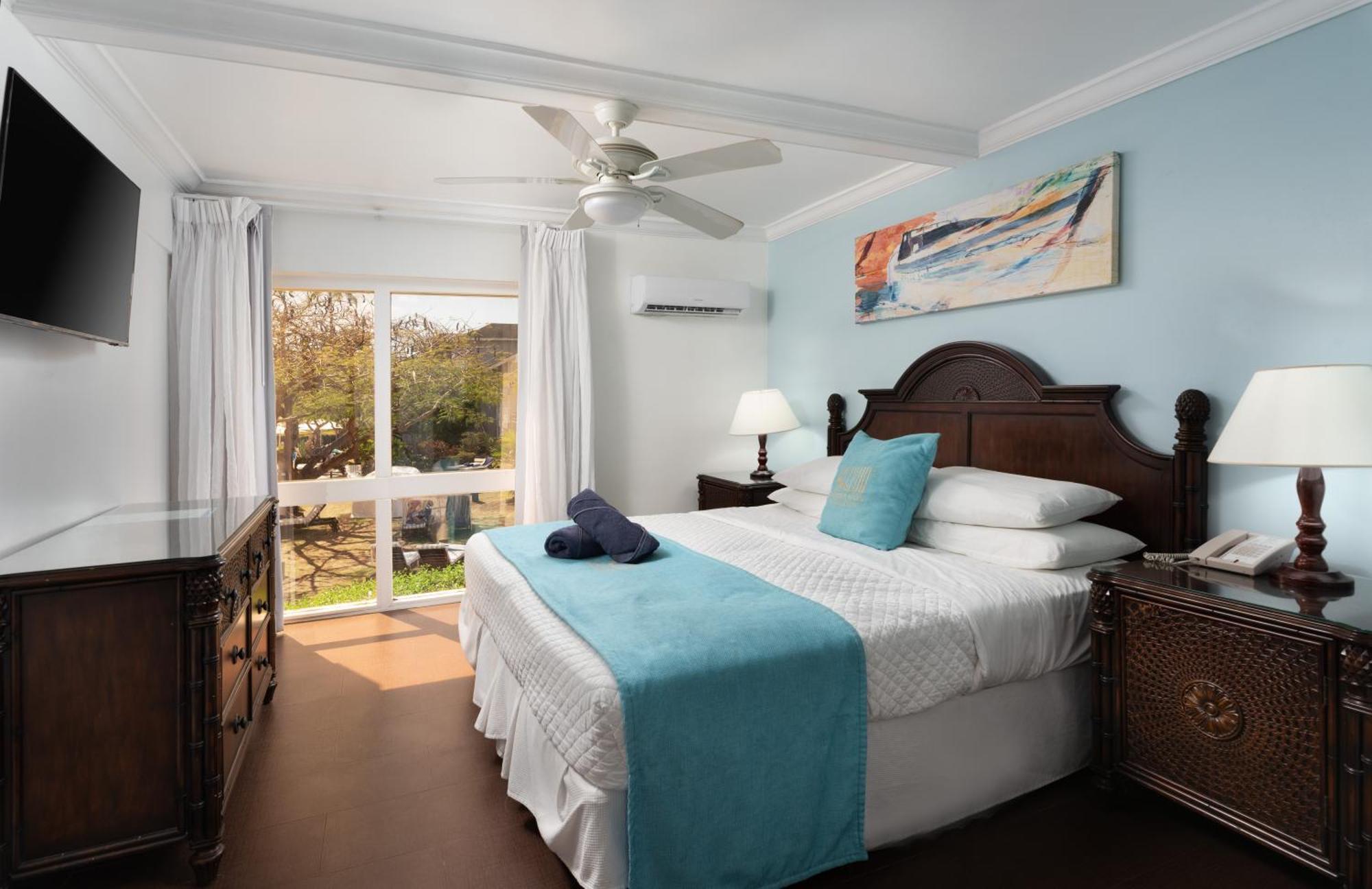 One-Bedroom Garden View Suite